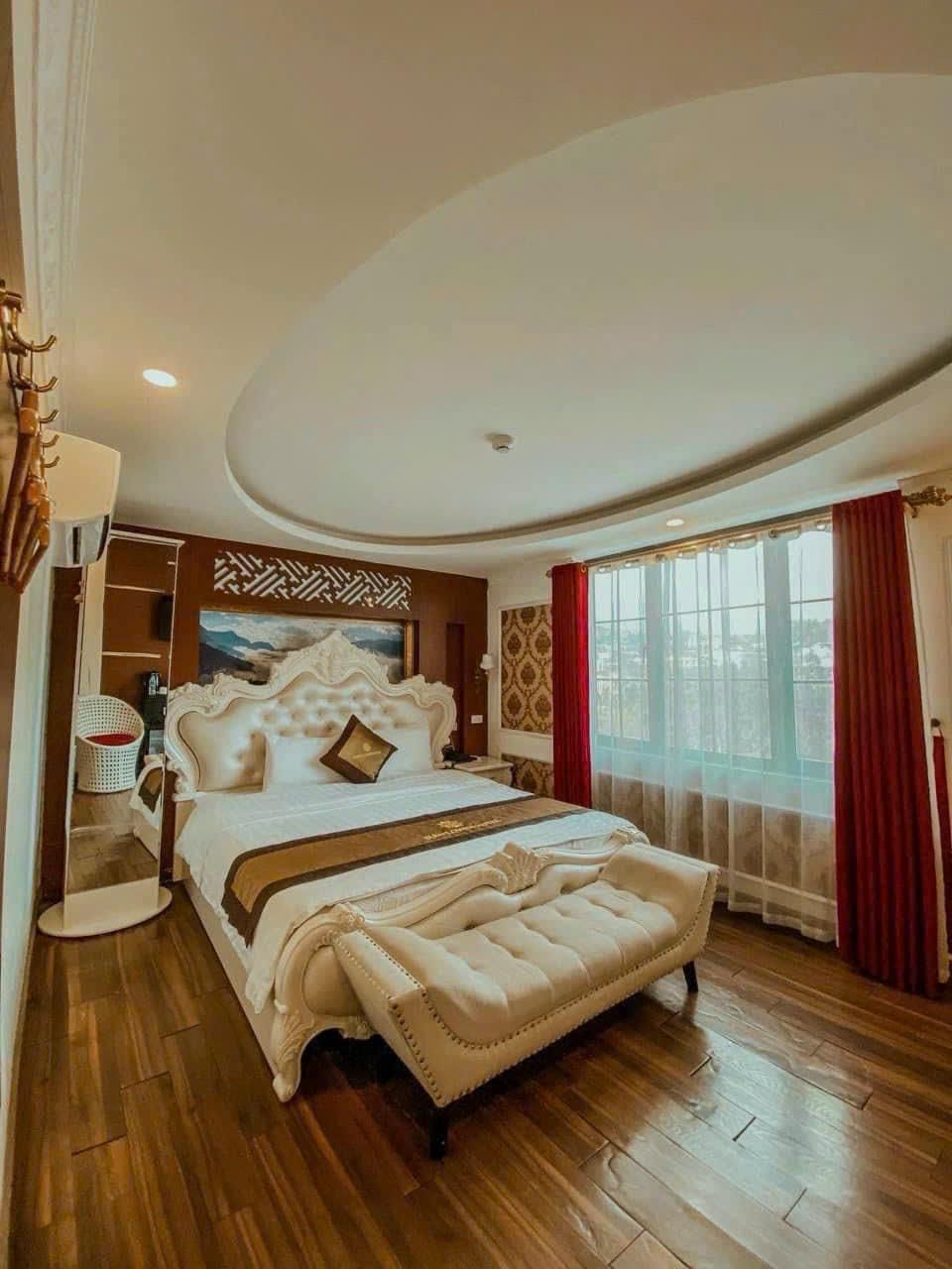 Deluxe Lake View Double Room