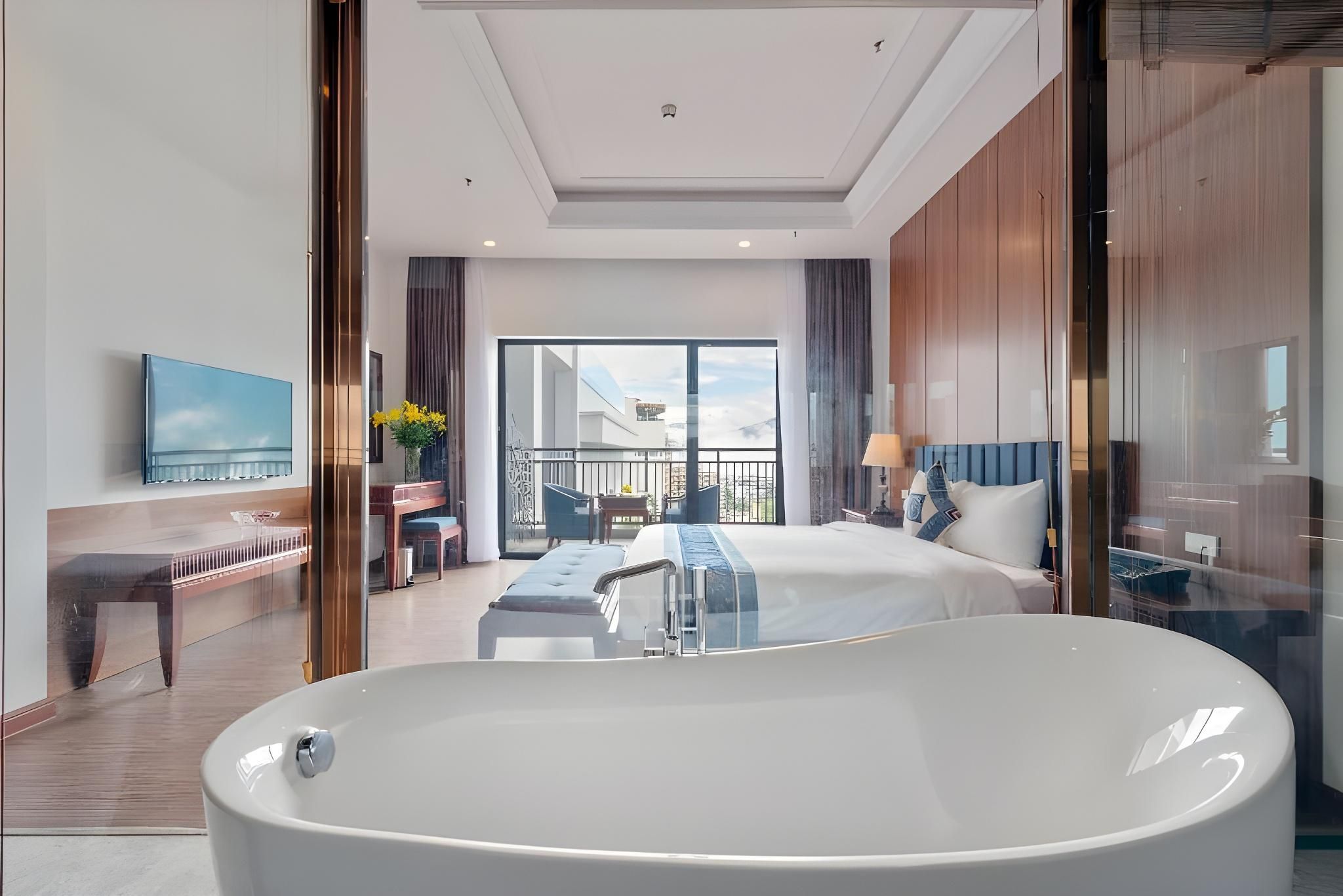 Grand Mountain View King