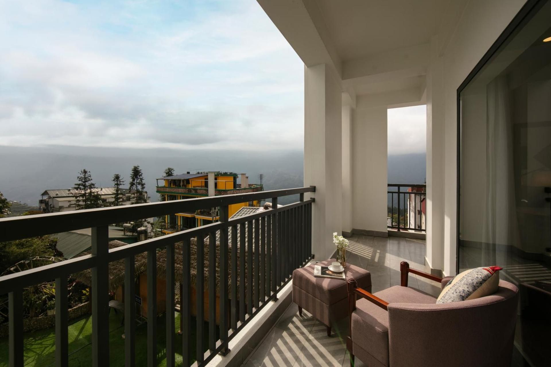 Superior Balcony