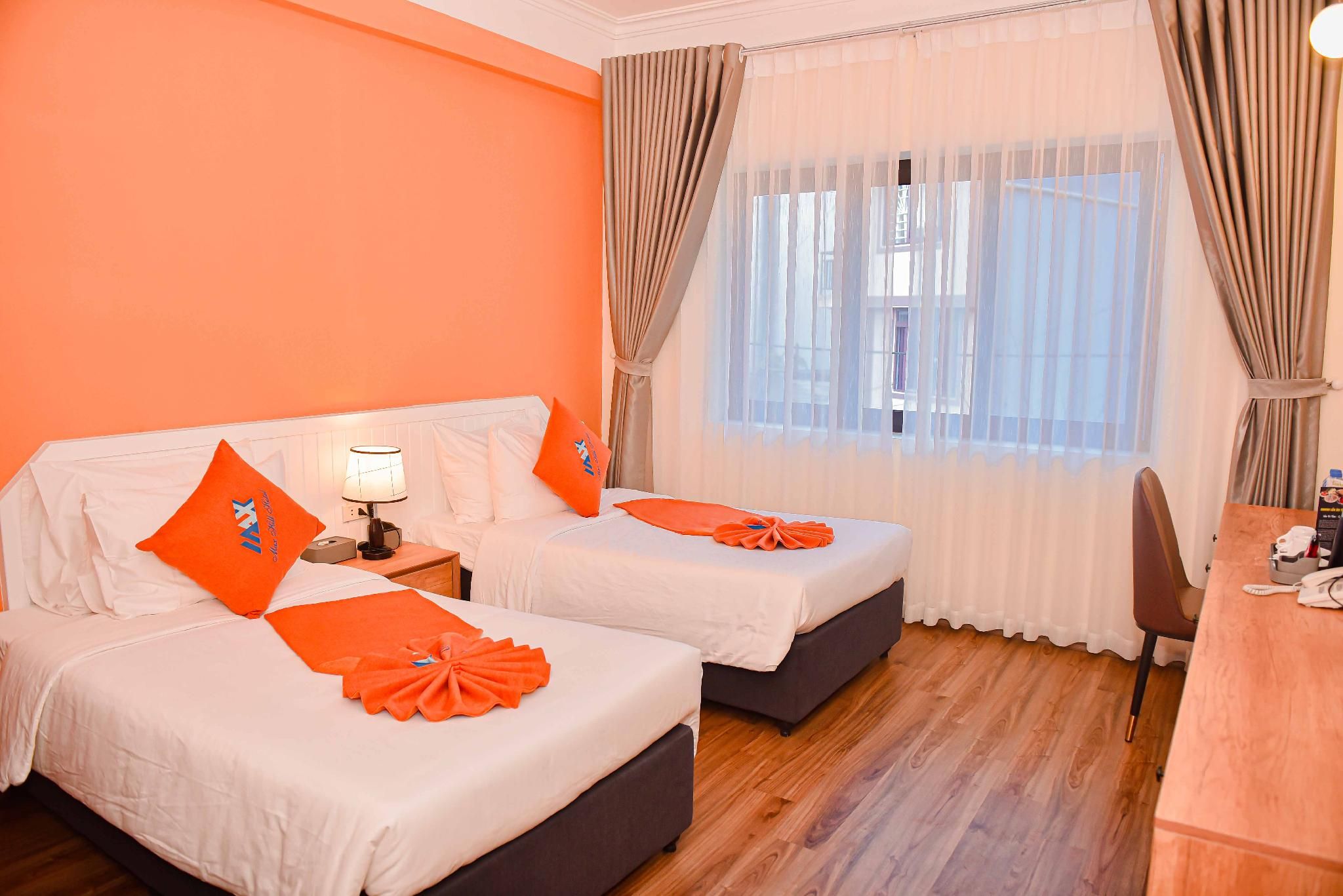 Connecting Rooms for 4 People - Non-Smoking