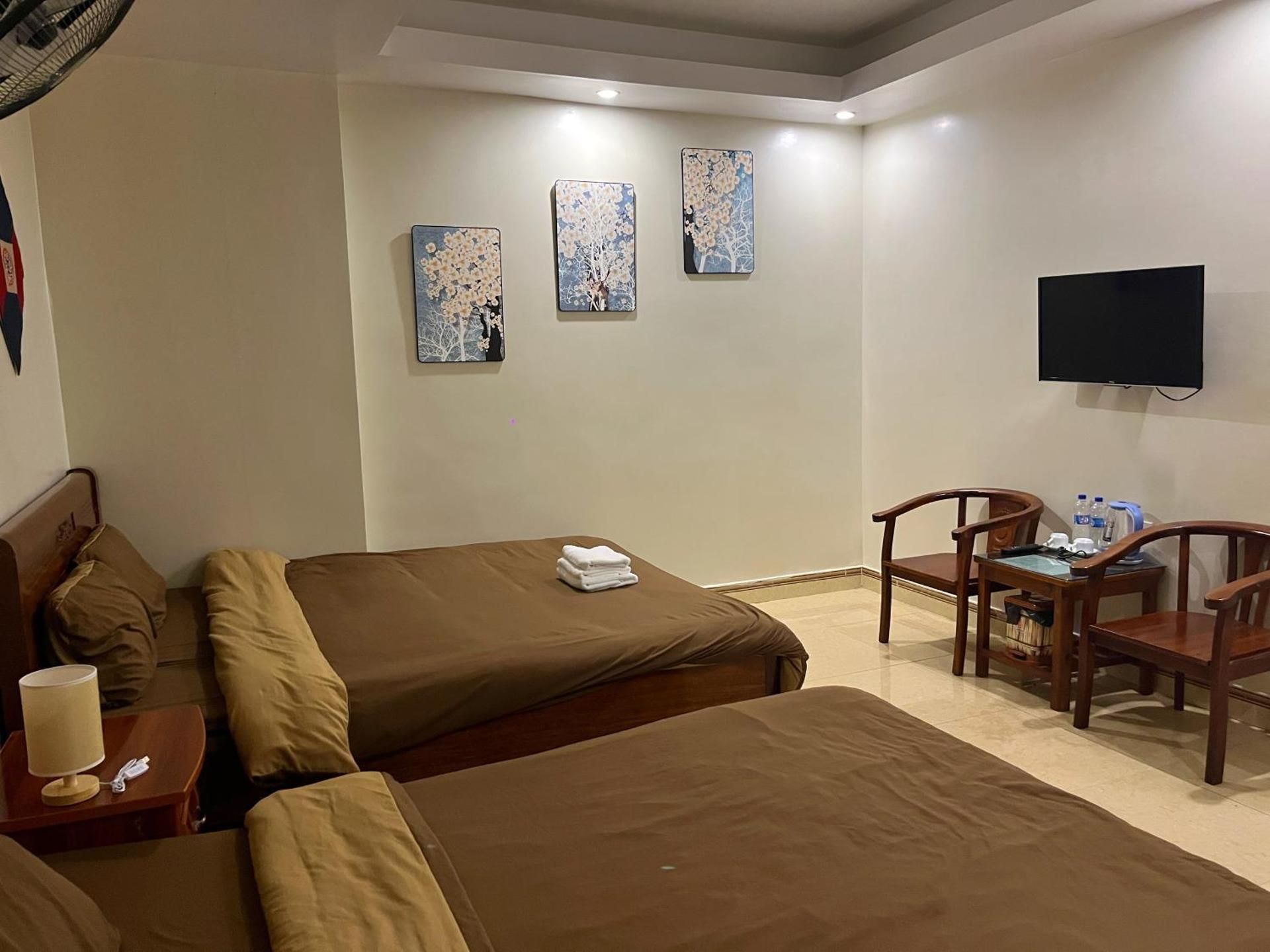 Economy Triple Room
