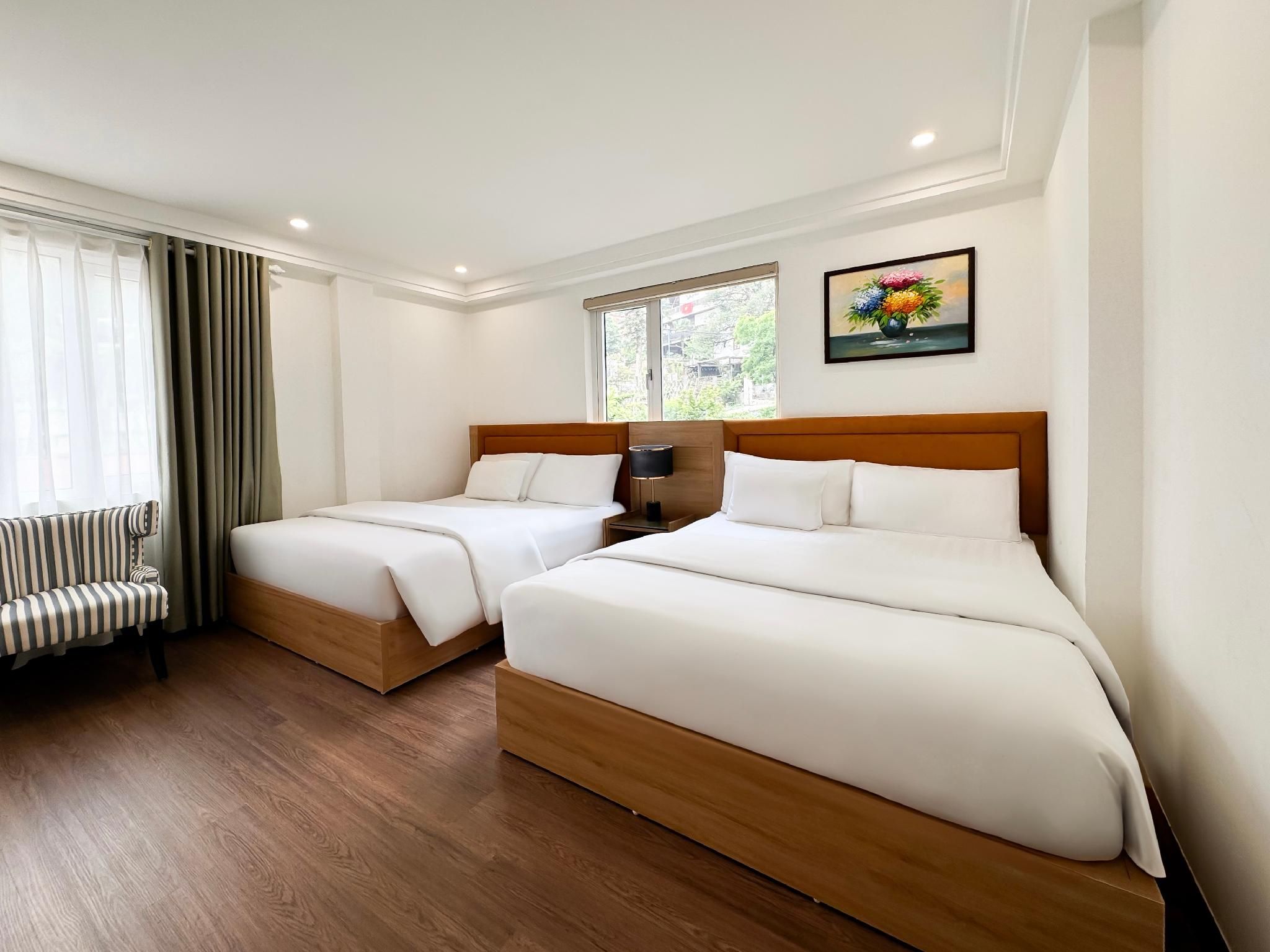 Deluxe Suite