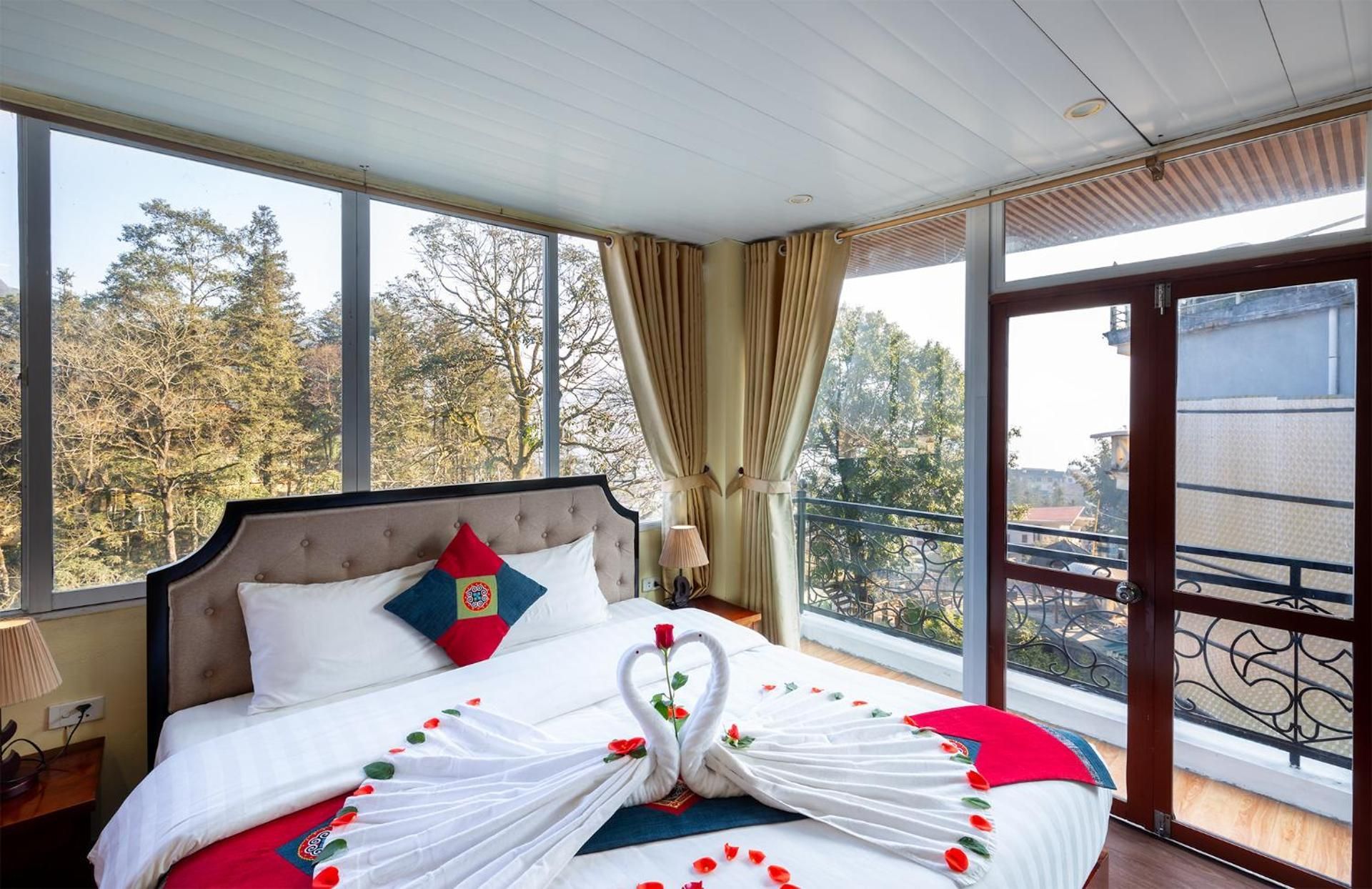 Deluxe Suite