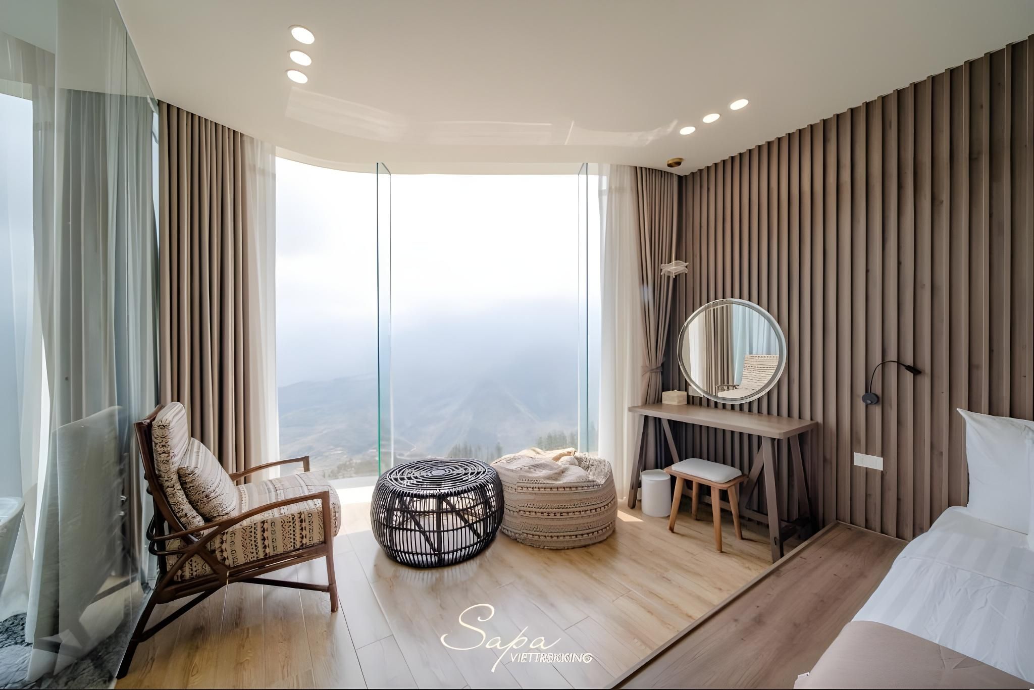 Premium Deluxe Mountain View Room