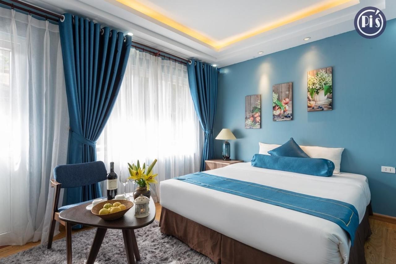 Double Room with Mountain View