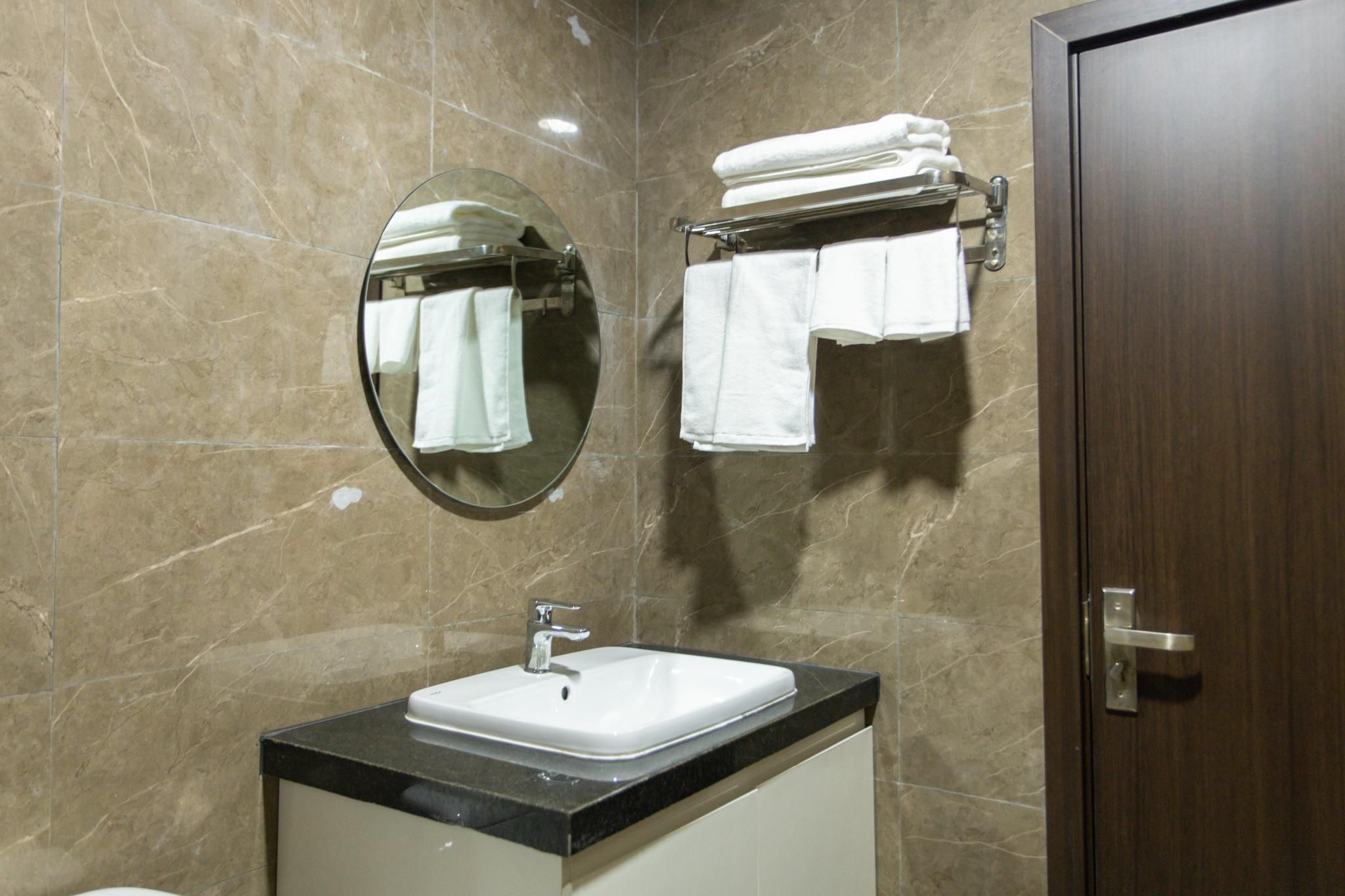 Deluxe Mountain View Room