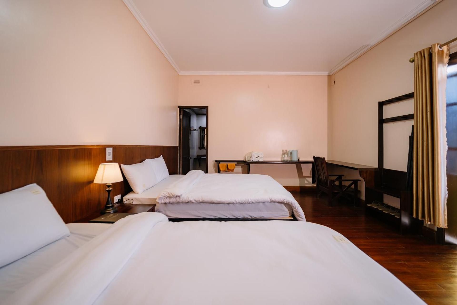 Quadruple Room with Mountain View