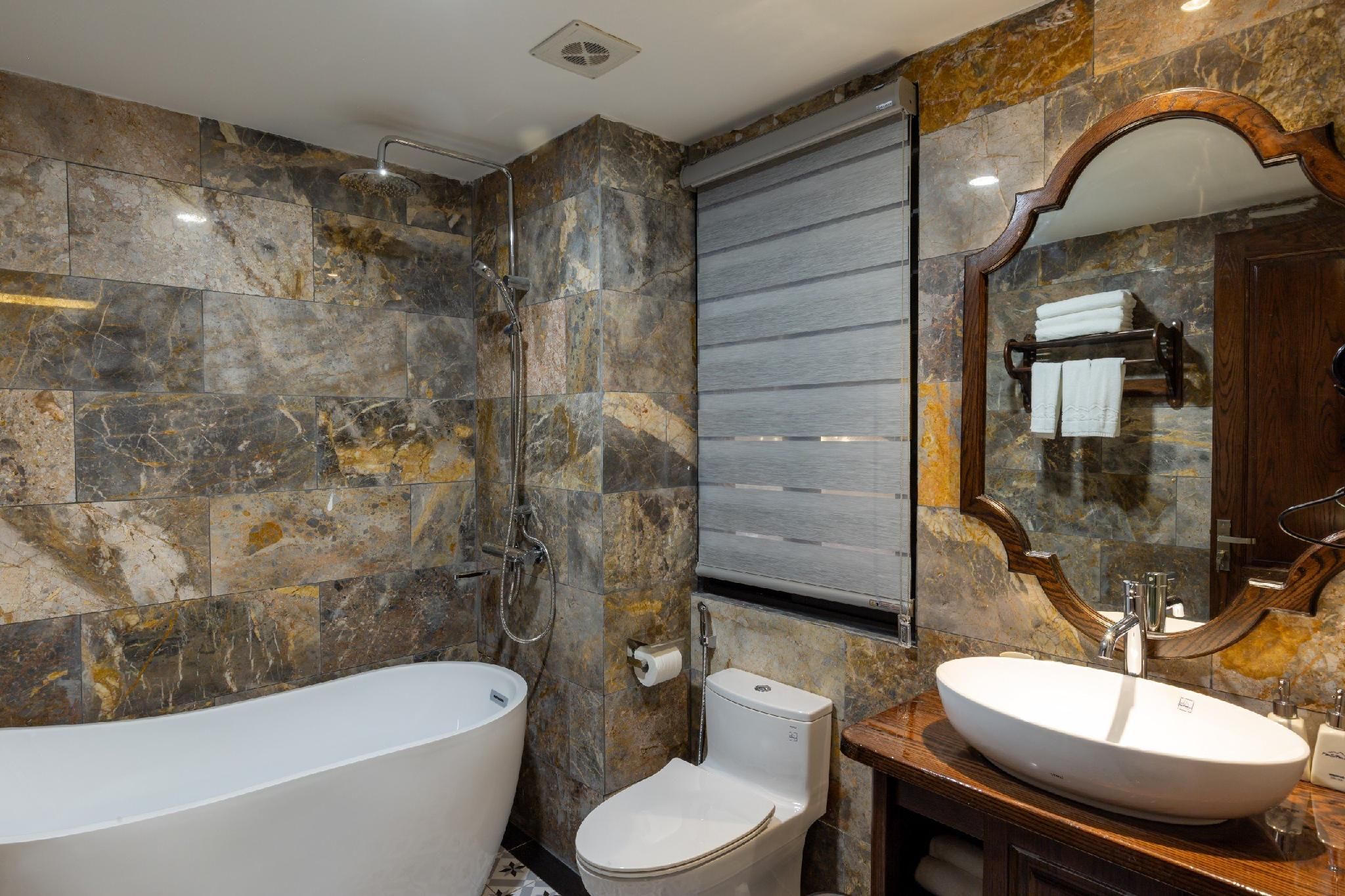 Fansipan View Hotel Triple Standard 3