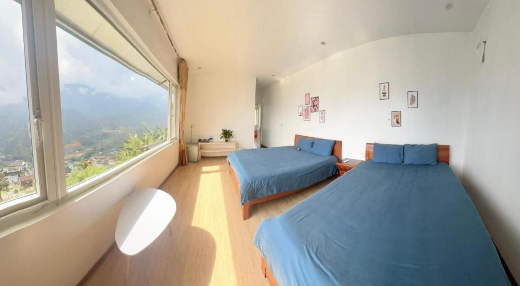 Cat Cat Garden House Deluxe Family Room