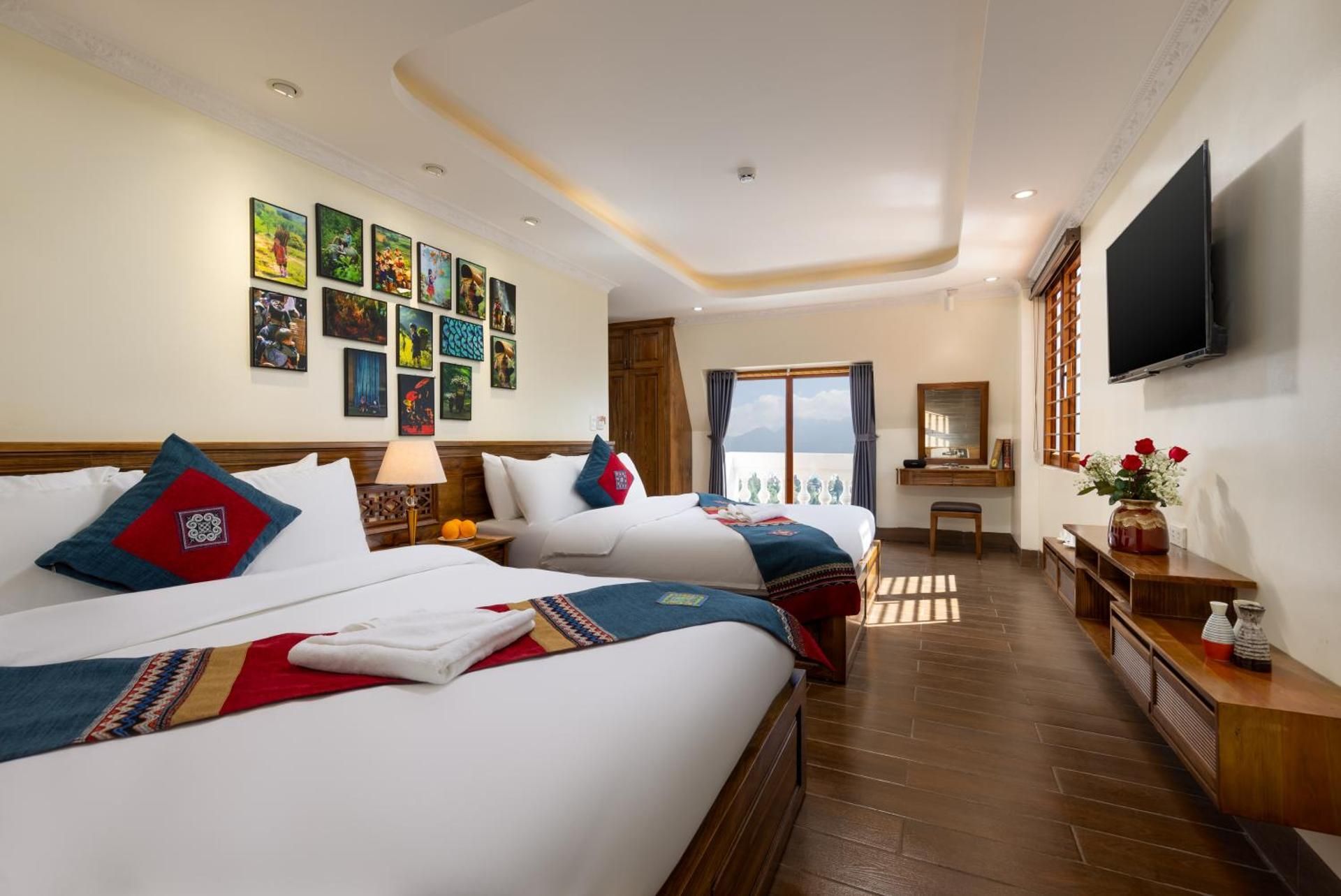Balcony Room - Non-Smoking