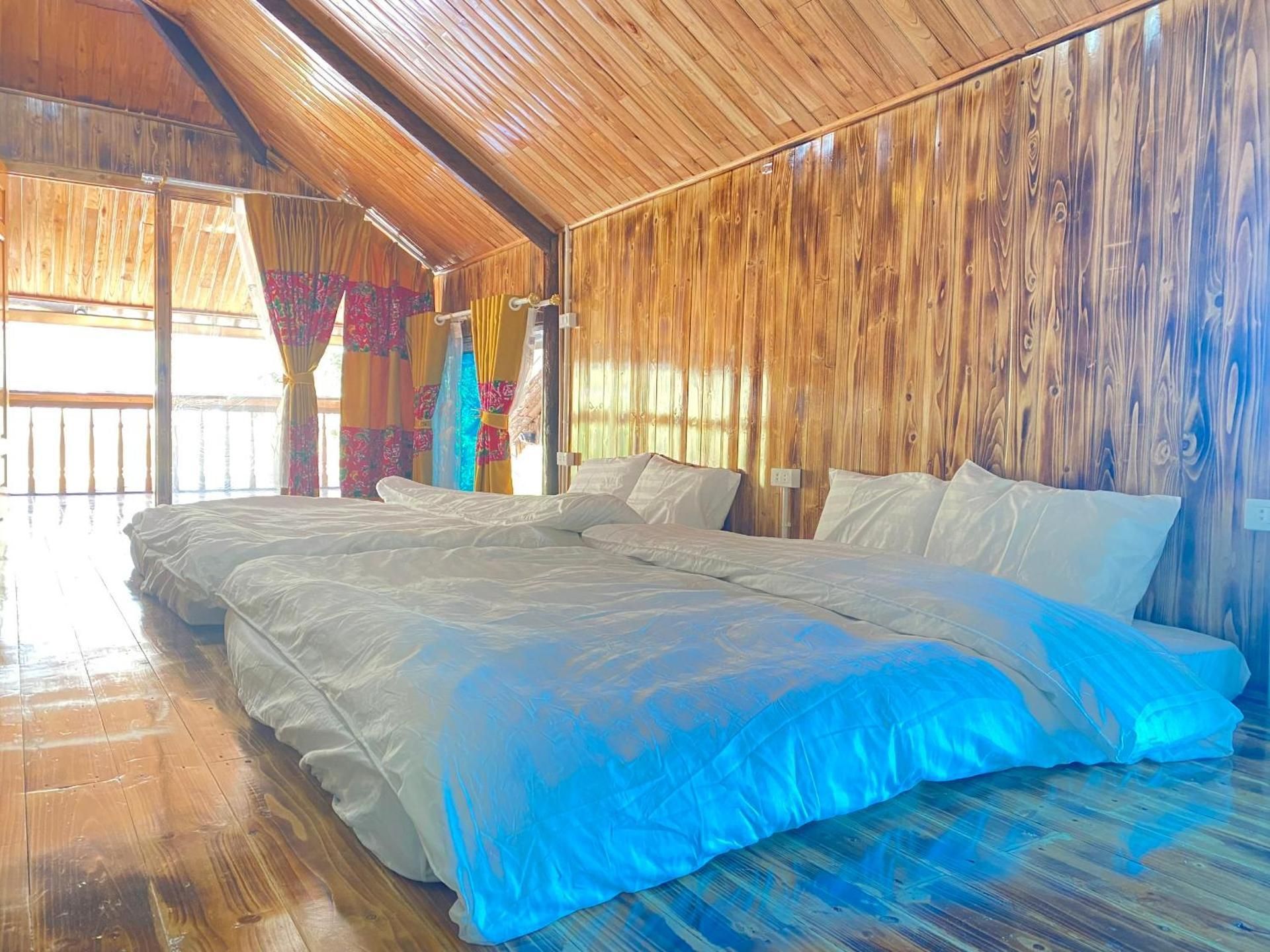 Hoa Chanh Bungalow Dormitory Room - Mixed