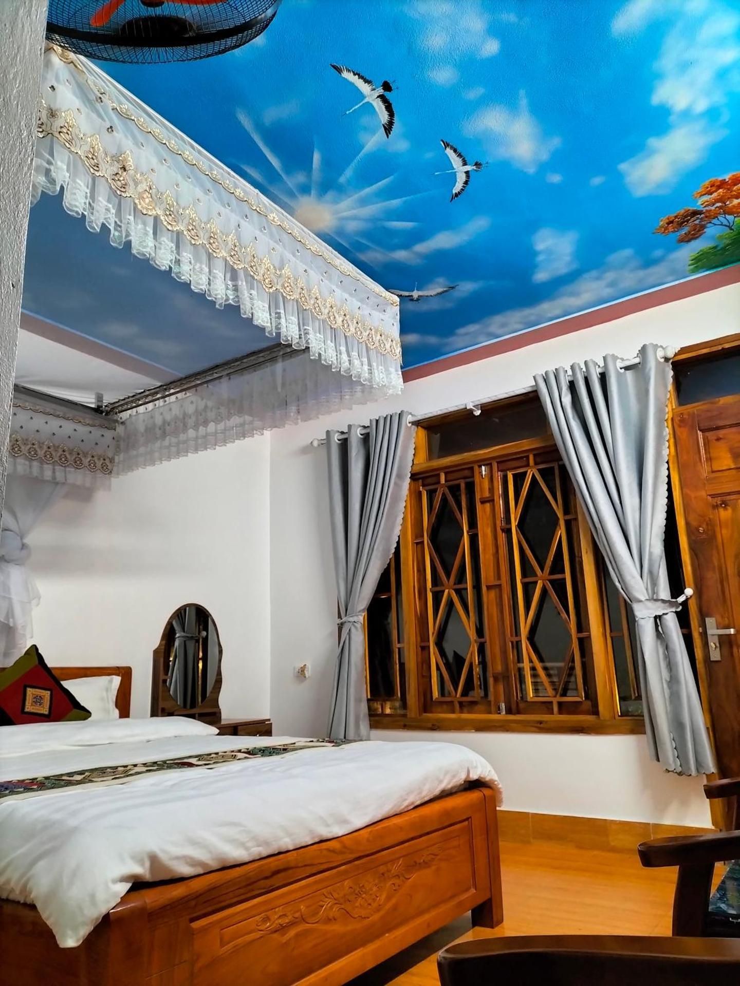 Superior King Room with balcony