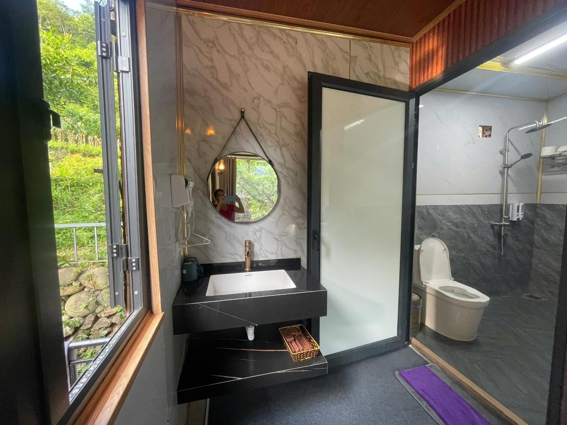 Twin Room with Mountain View