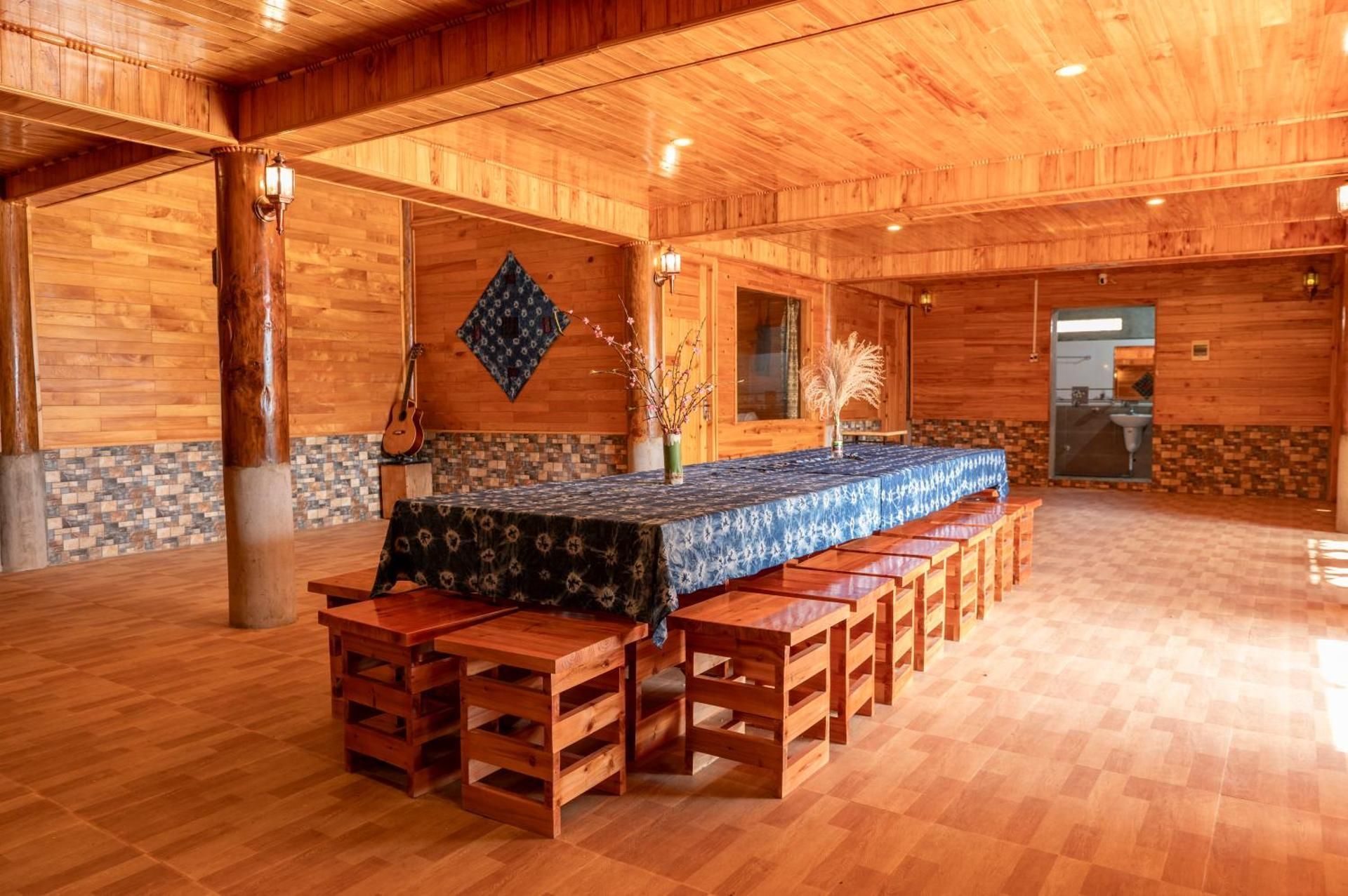 Double Room with Shared Bathroom