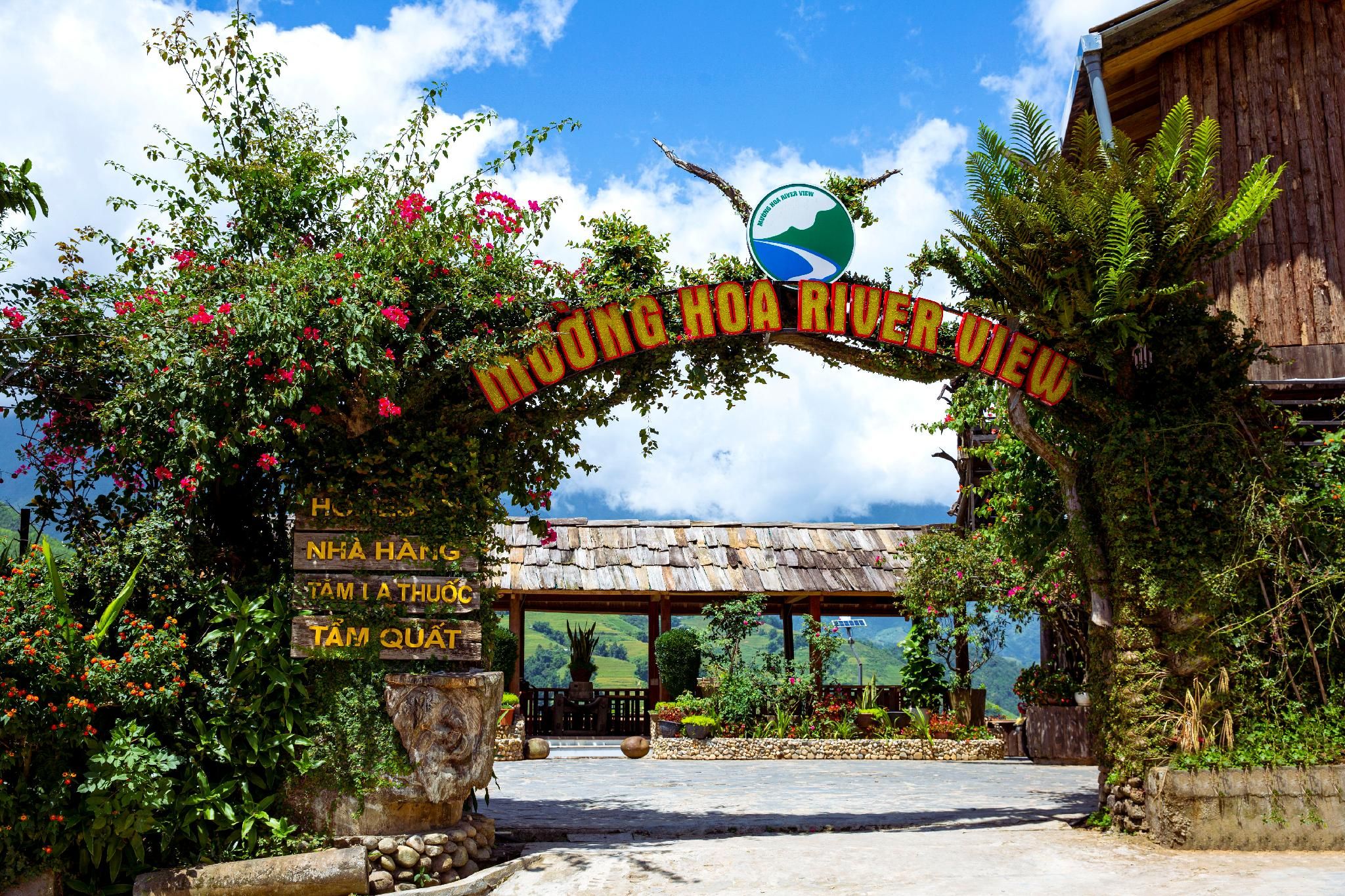 Muong Hoa River View Homestay