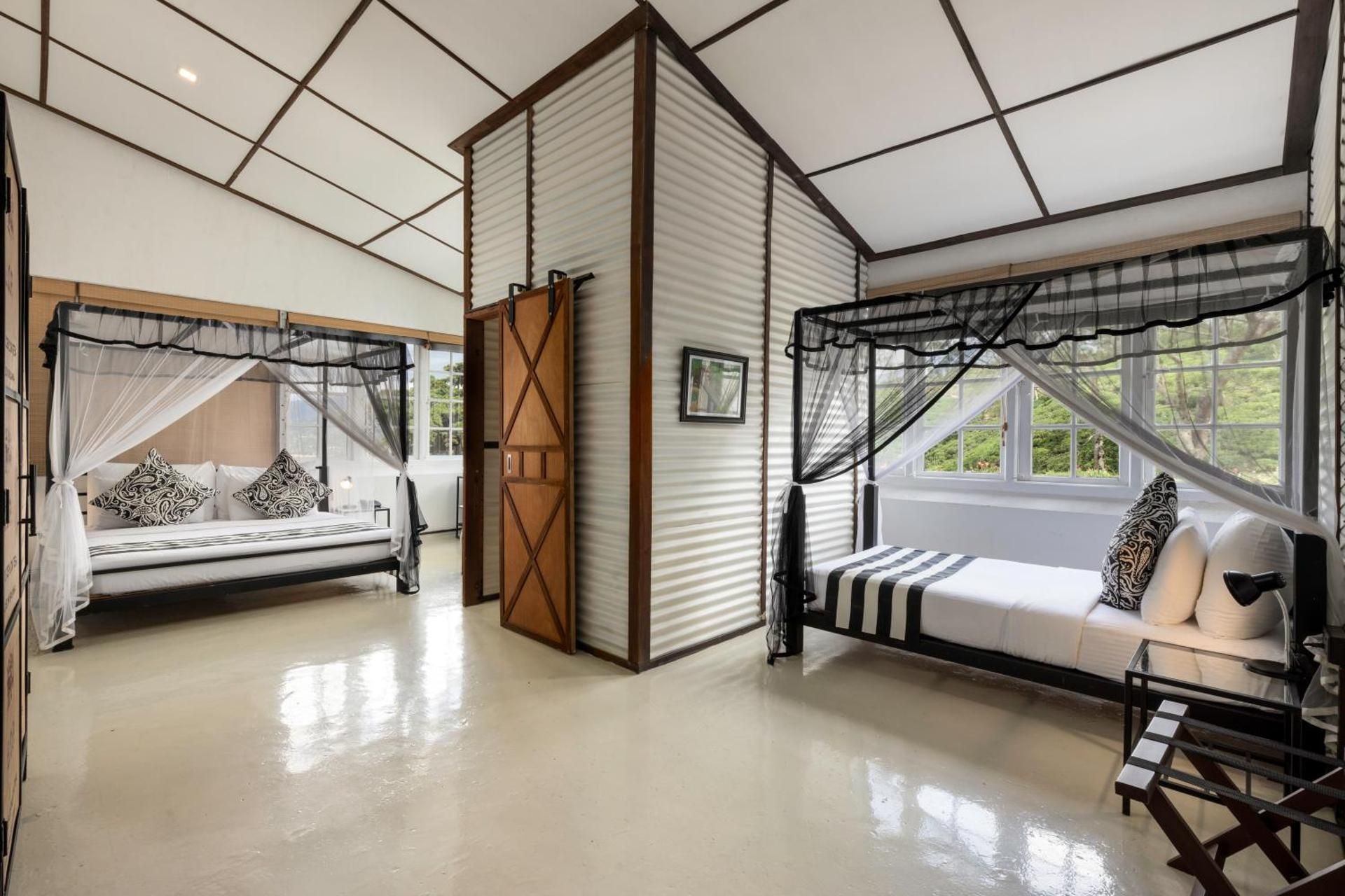 Deluxe Family Room Including Kabaragalla Cup of Tea on Arrival, Sundown Tea with Local Delights, Curated Local Gift Box, and a Unique Leaf-to-Cup Experience at our Tea Factory.