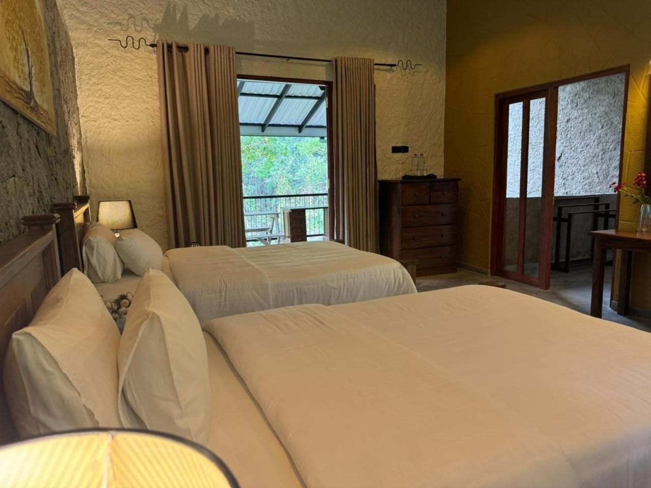 Deluxe Double or Twin Room with River View
