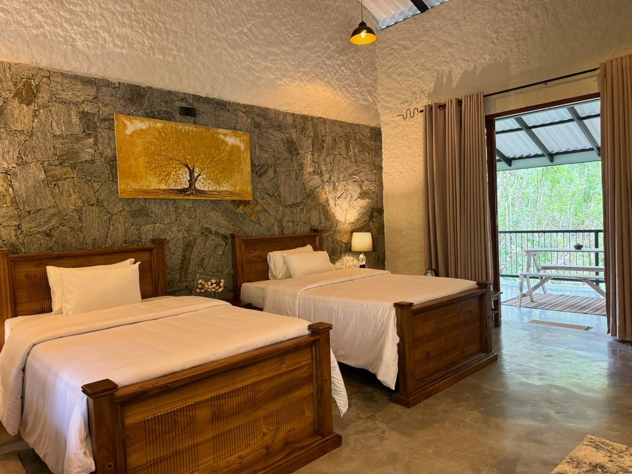 Twin Beds Standard Room