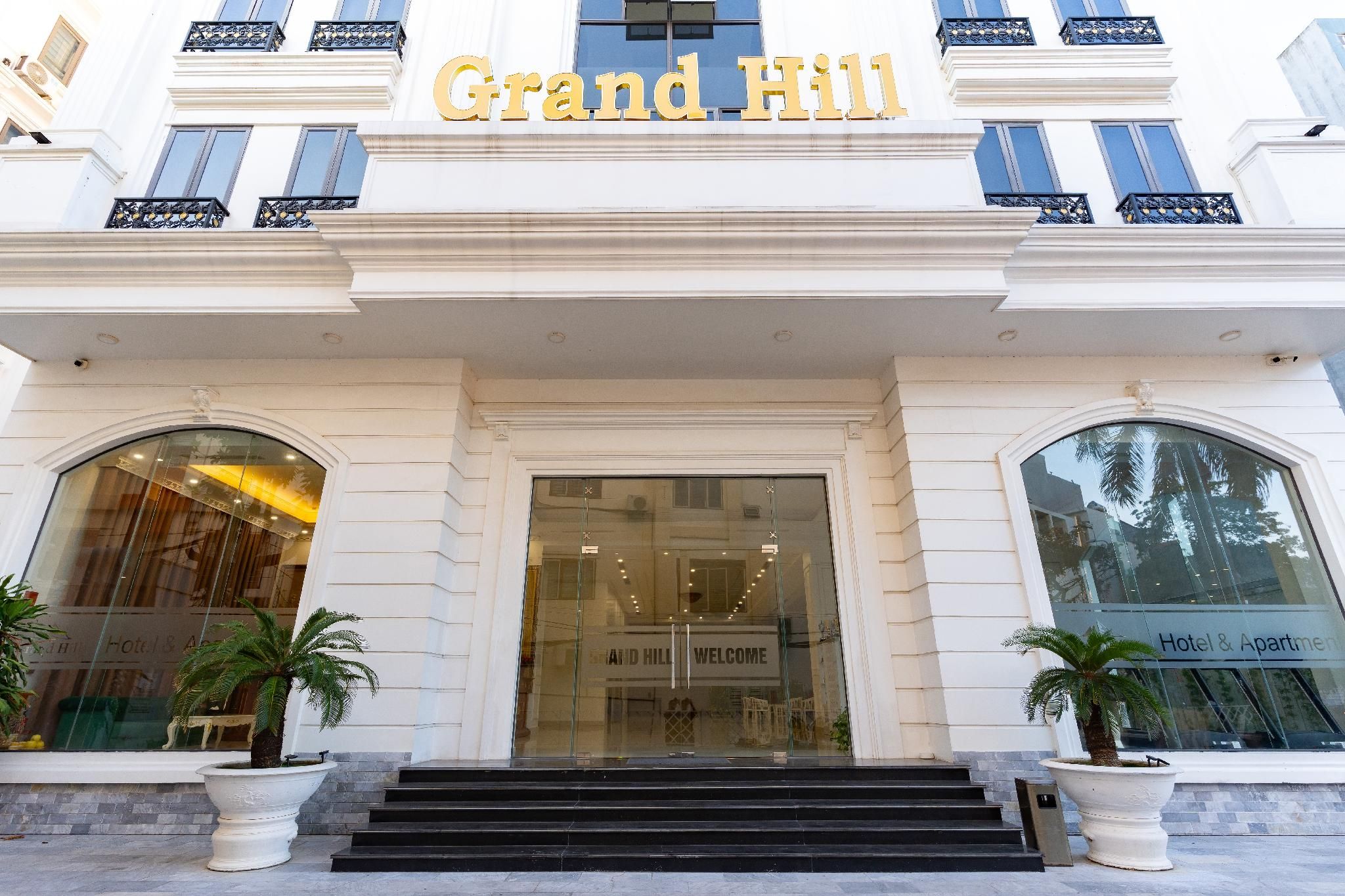 GRAND HILL APARTMENT & HOTEL