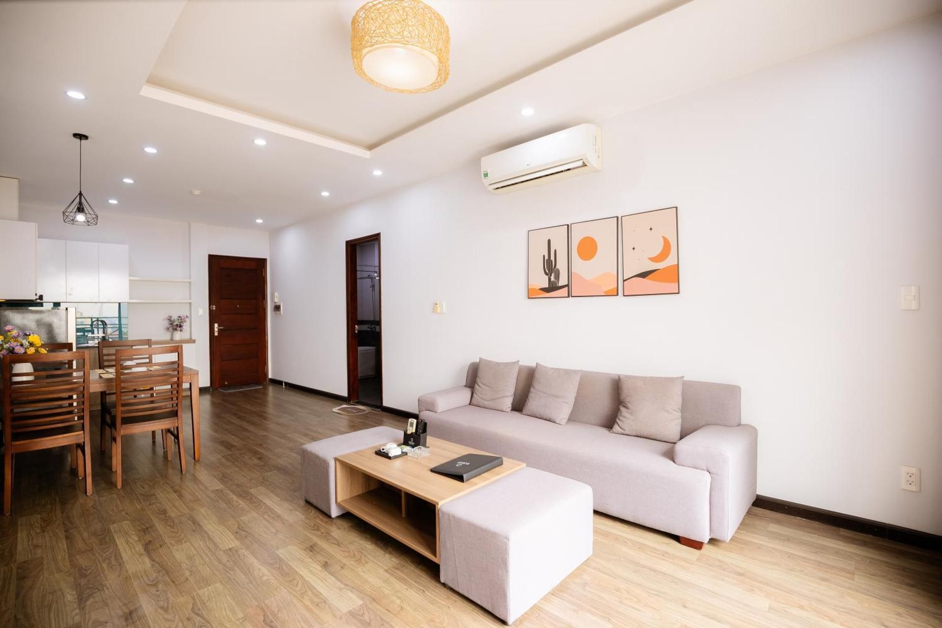 One-Bedroom Deluxe Apartment
