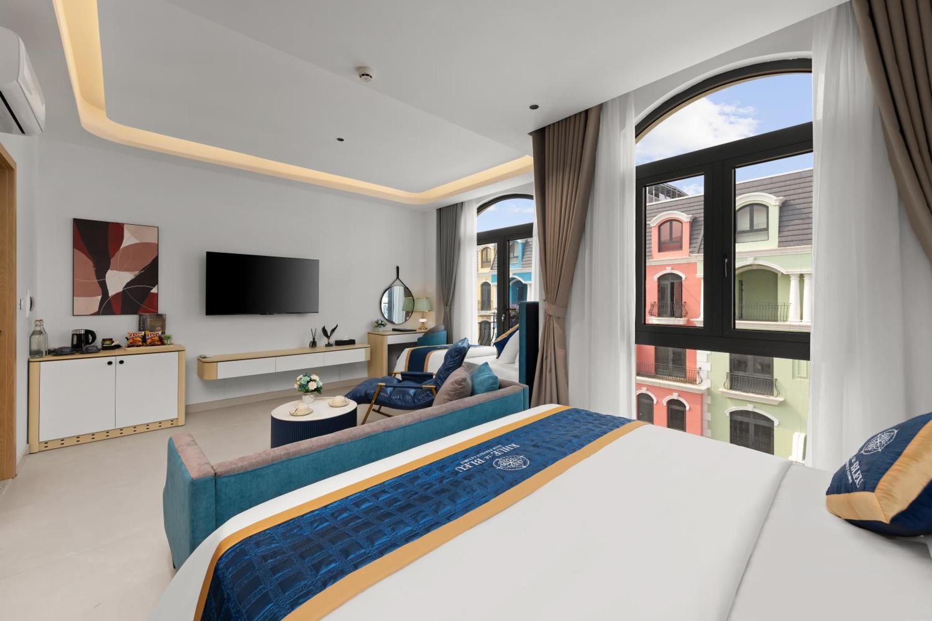 Deluxe Triple Room