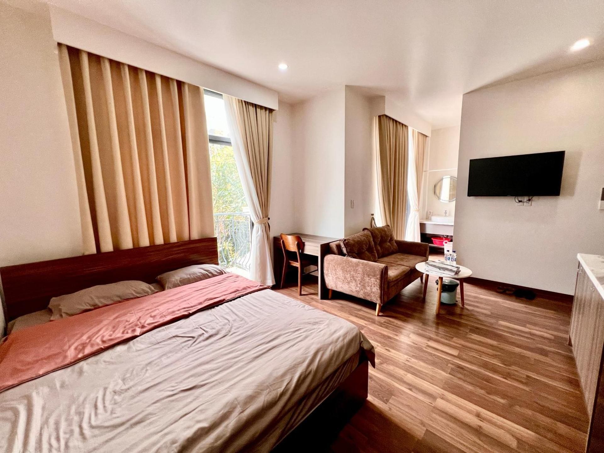 One-Bedroom Apartment