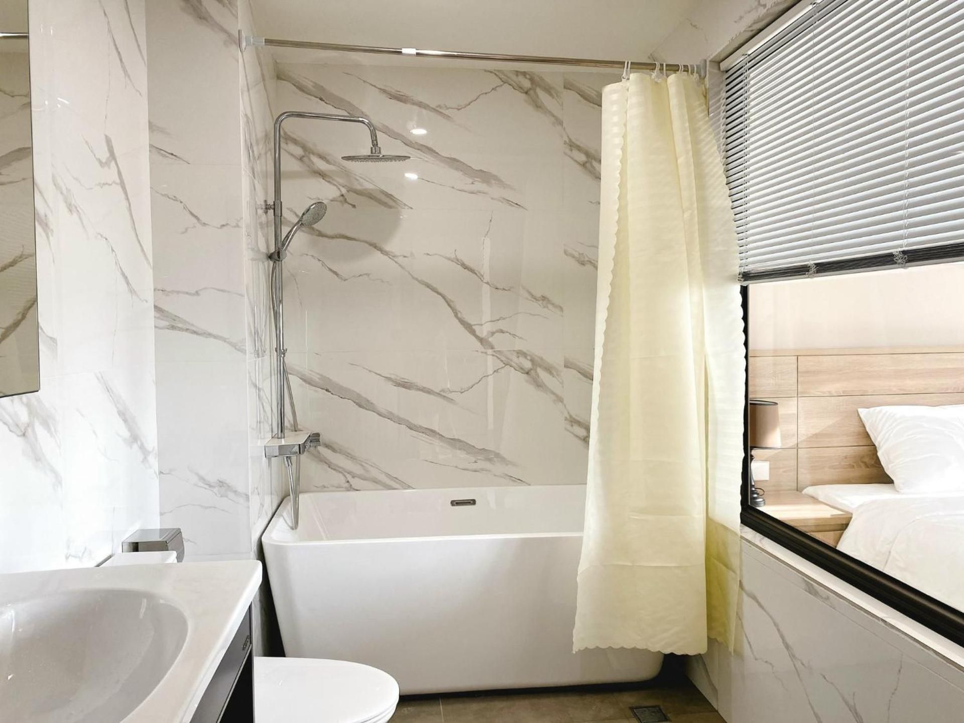 PH Hotel & Apartment Deluxe Studio King 2