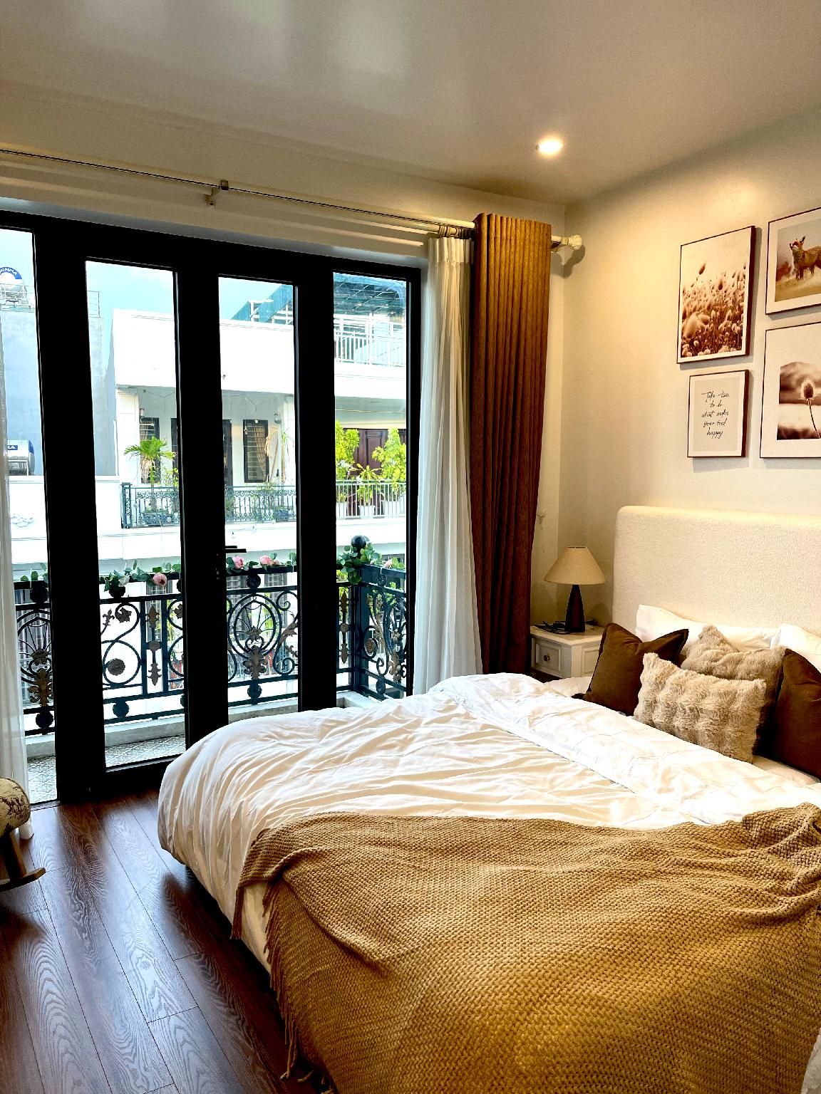 Premier Room with King Bed and Balcony