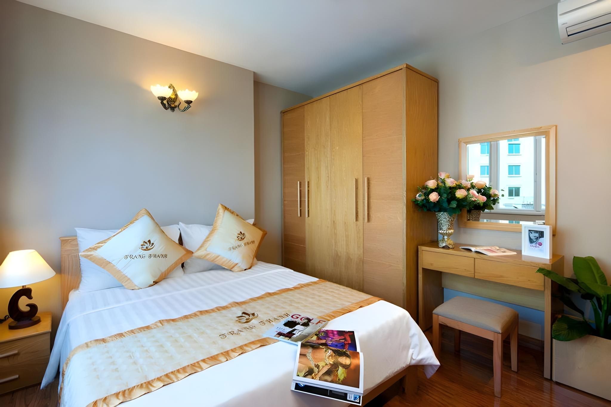 One Bedroom Apartment