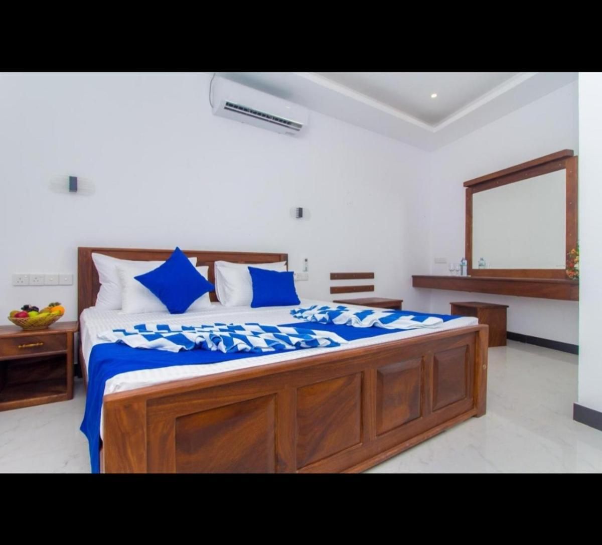 Executive Triple Room