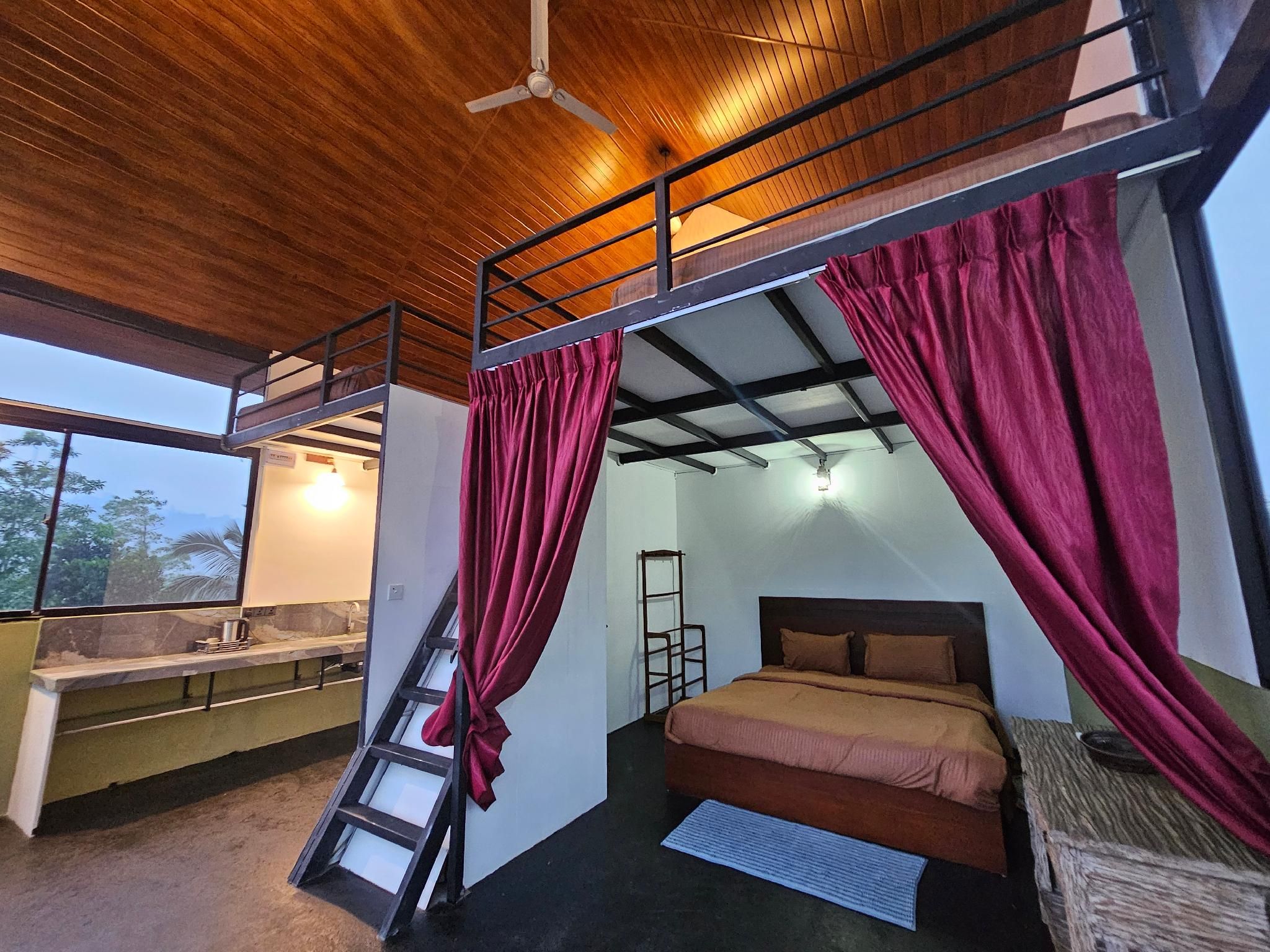 South Summer Villa 360 Superior Mountain View