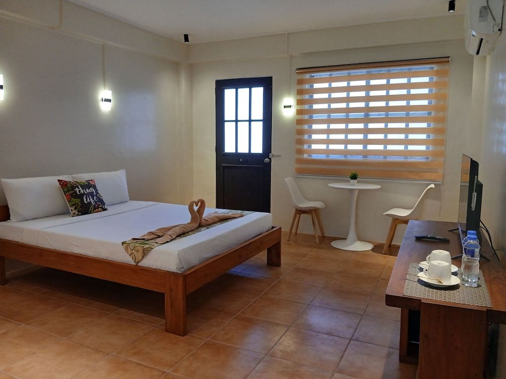 Feliness Resort Boracay