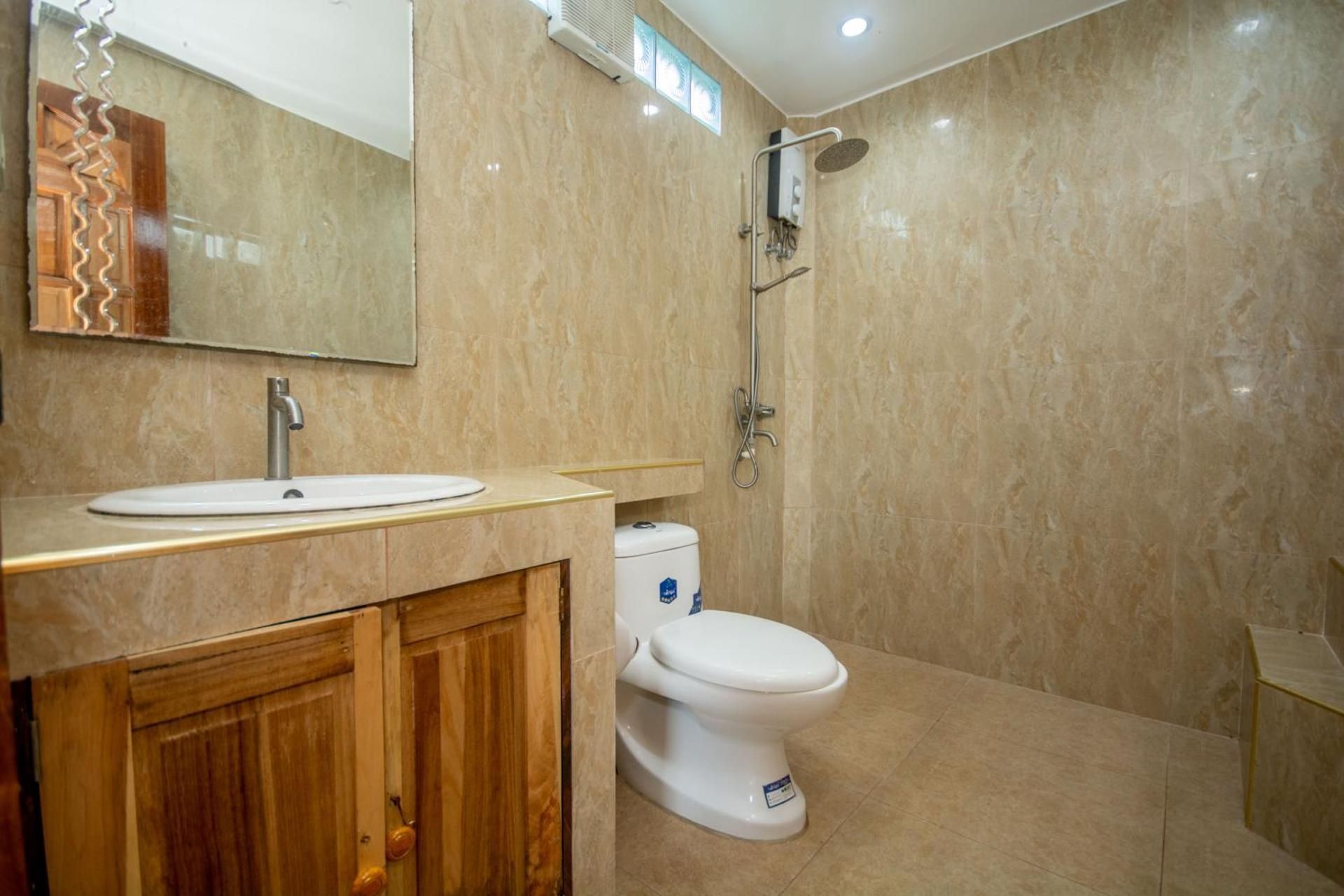 Deluxe Family Room