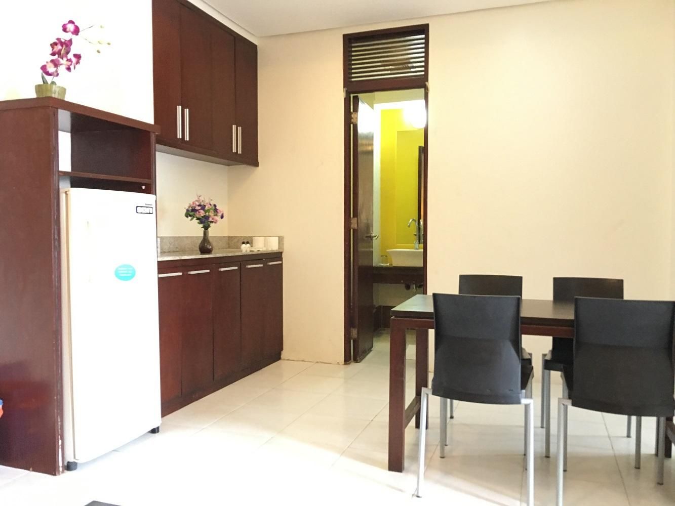 1255378_16070517040044426603