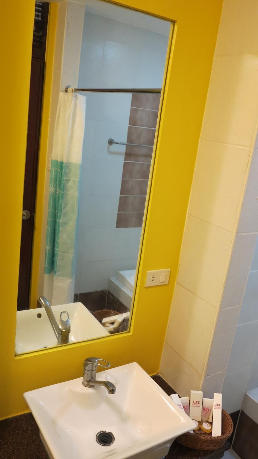 Alice in Wonderland Beach Hotel Studio Room