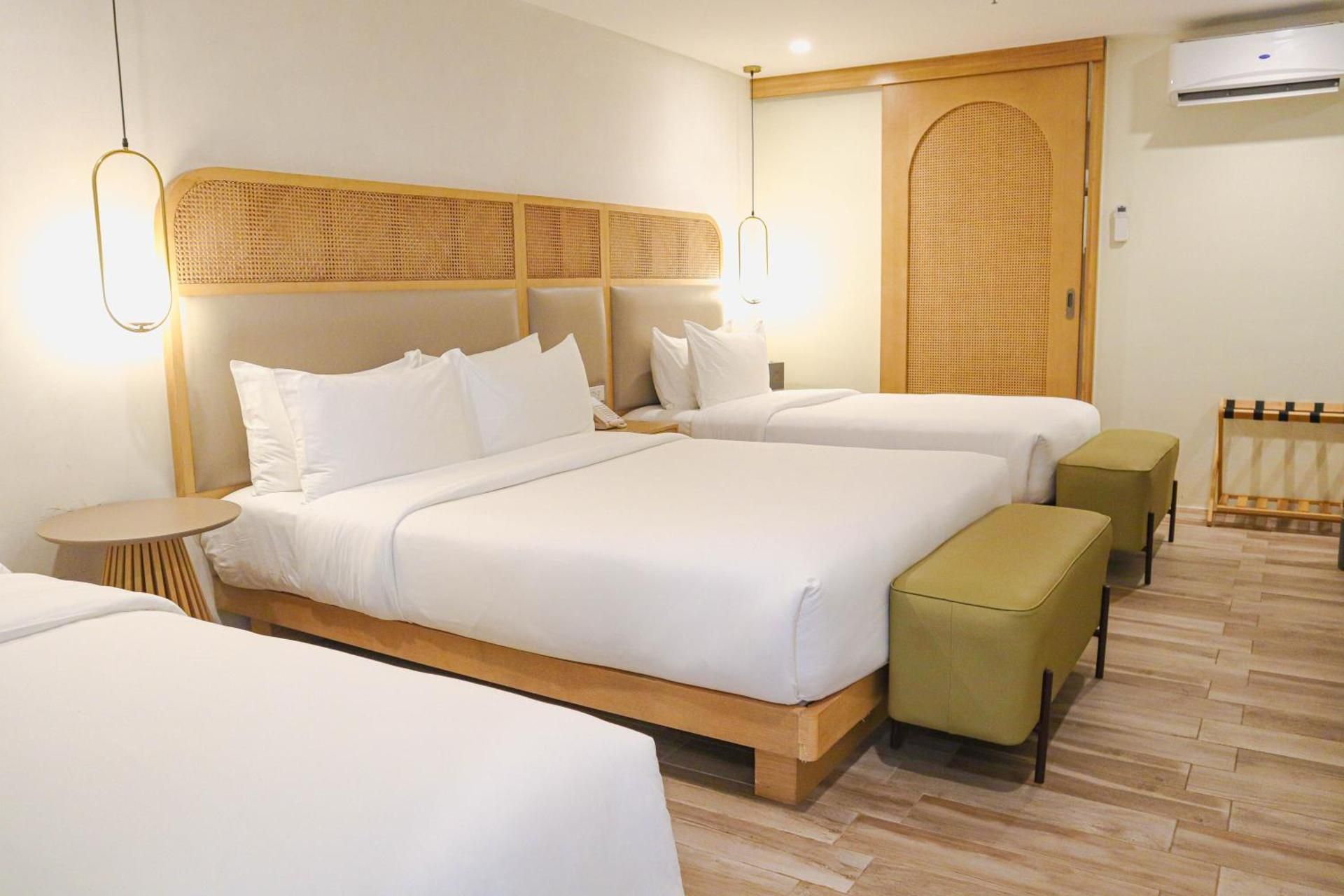 MANDARIN NEST BORACAY Premier Triple with Daybed ( No Window)