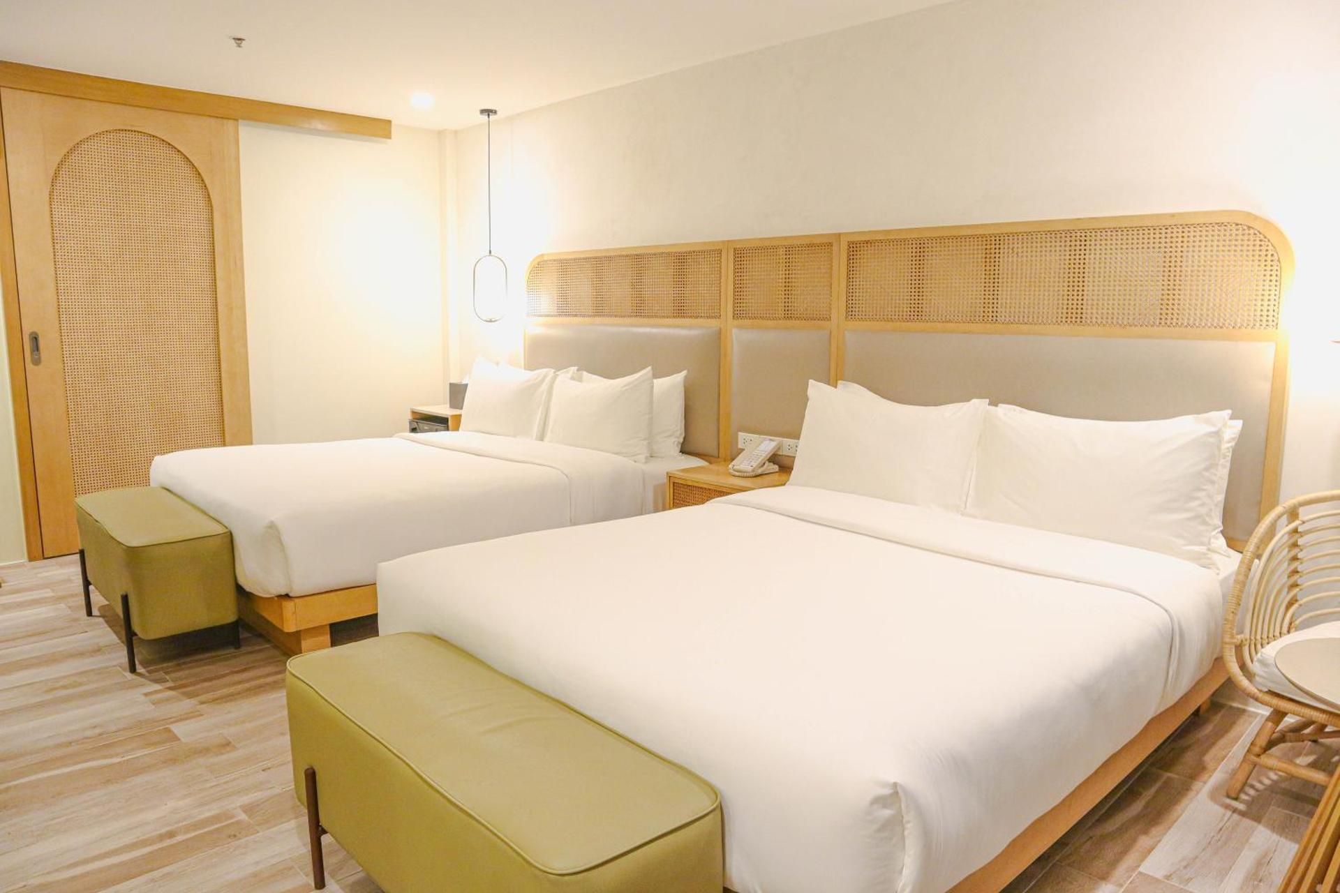 MANDARIN NEST BORACAY Premier Family with Daybed 2