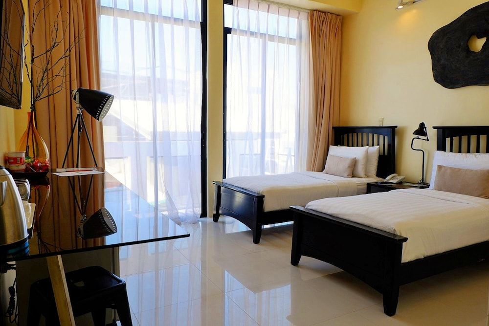 Luxx Boutique Boracay Twin Room, 2 Twin Beds, Balcony