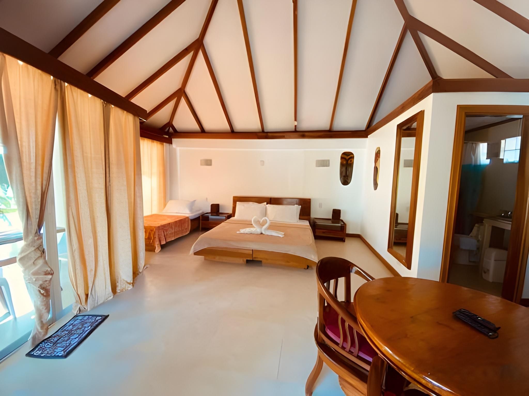 Deluxe Room with Sea View