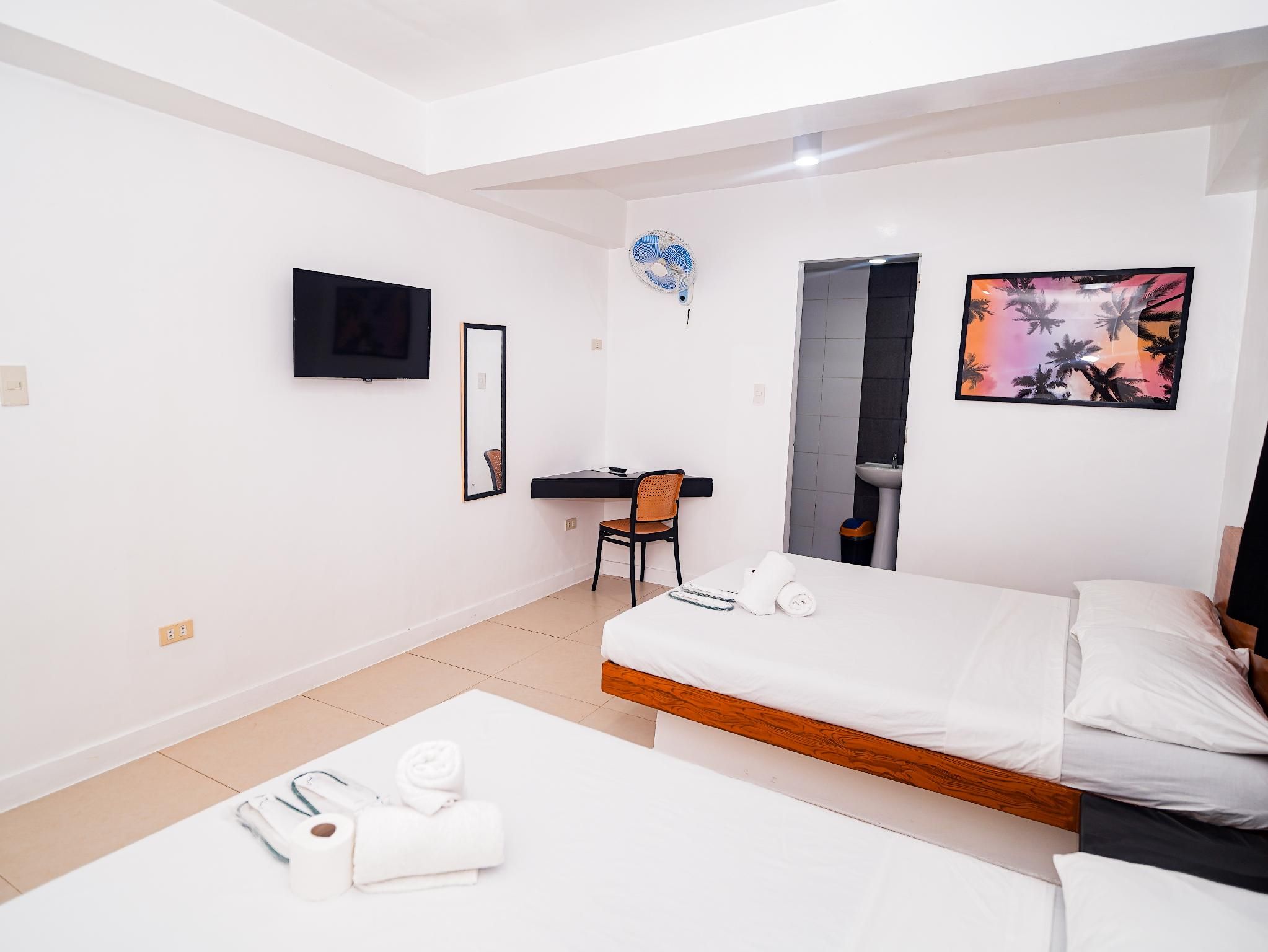 Boracay Joint Hotel Family Room 3