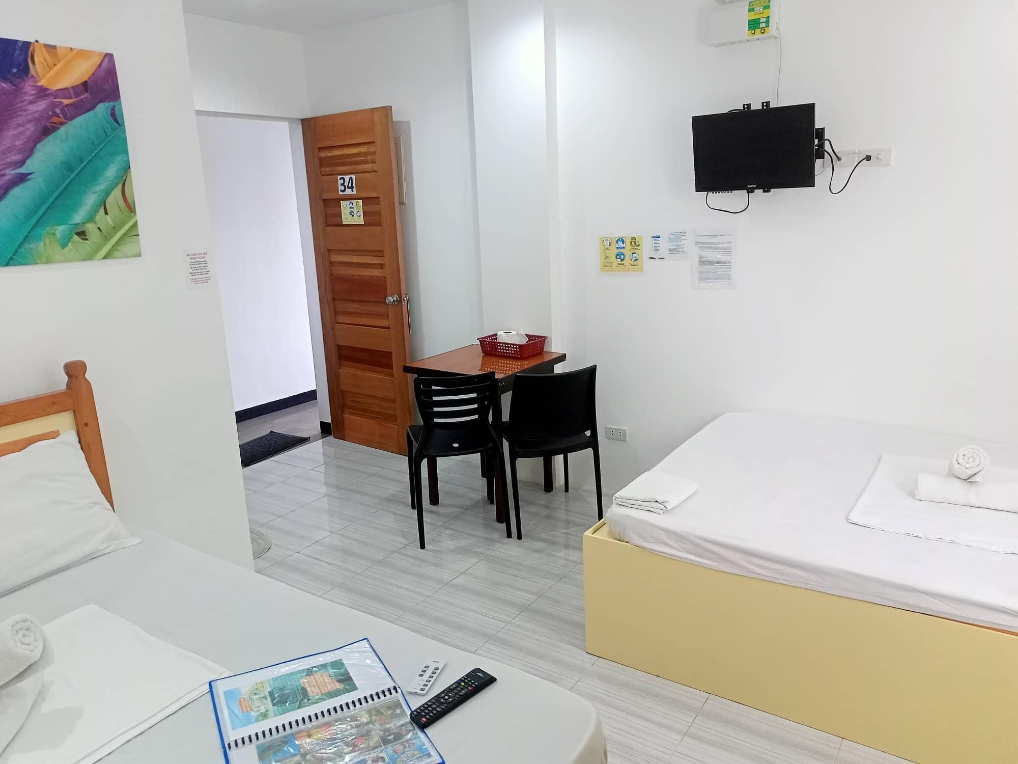 Family Room without Kitchenette