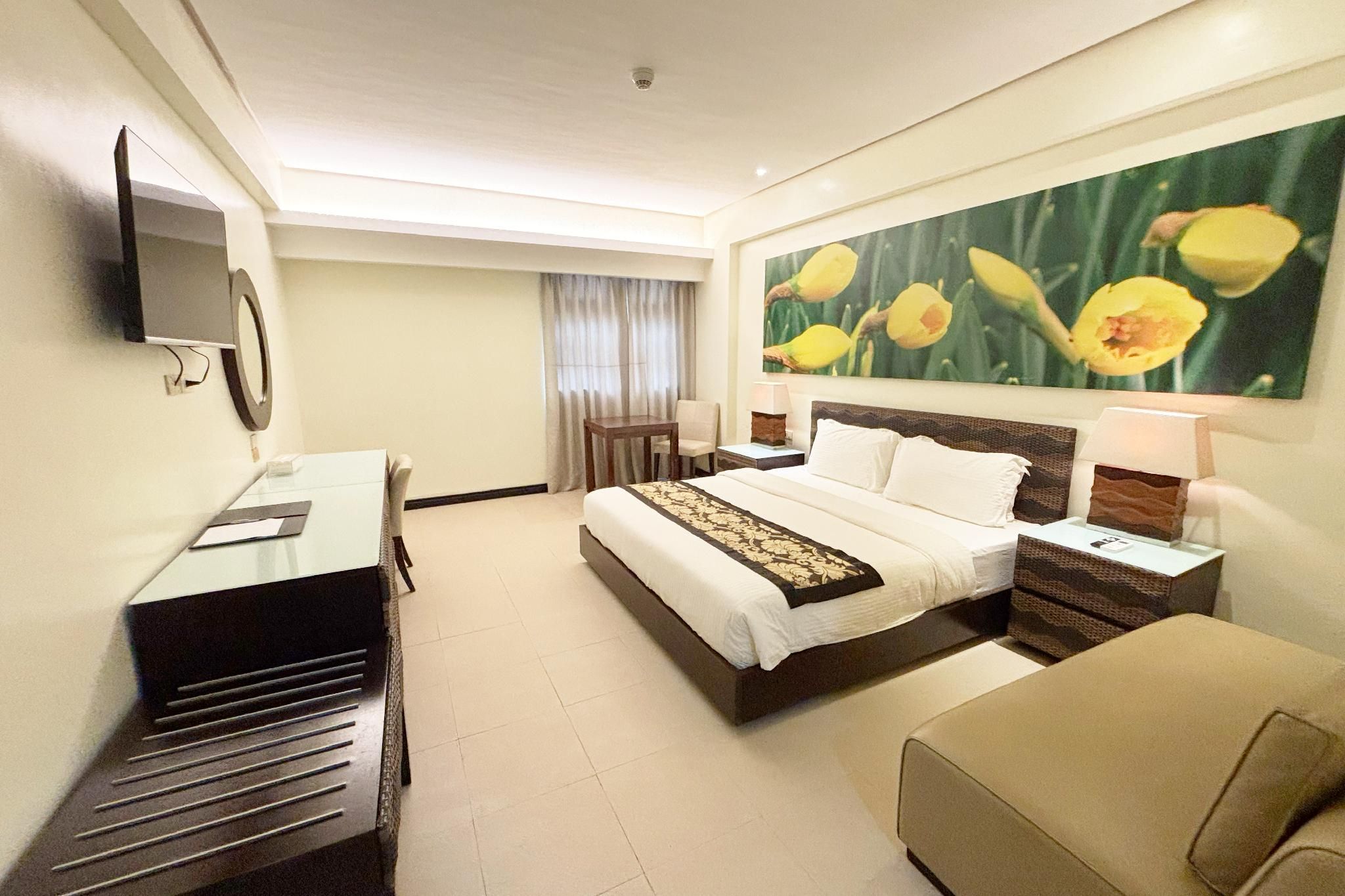 Standard King Room