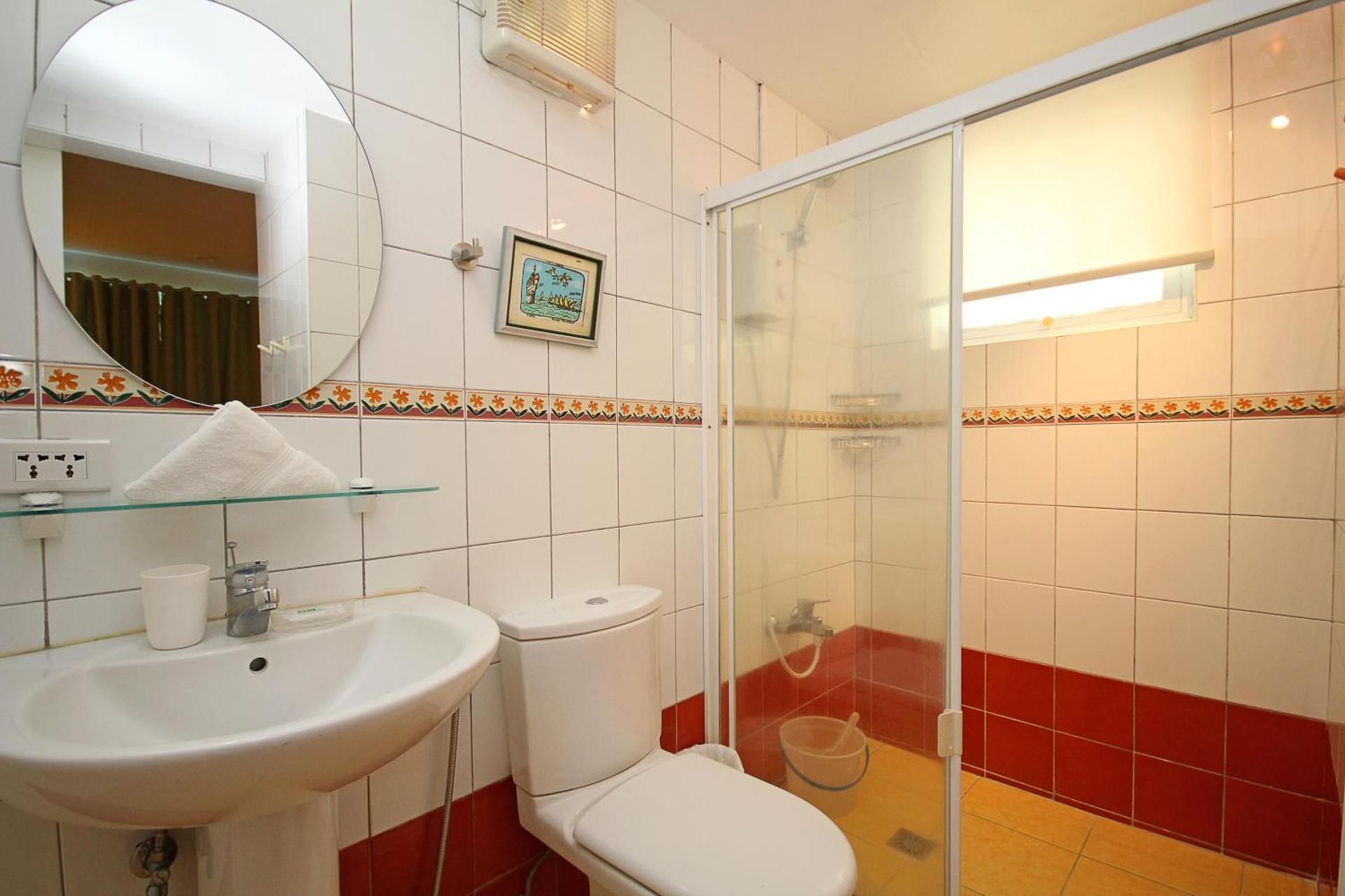 Bluewaves Beach House Superior Double Room 3