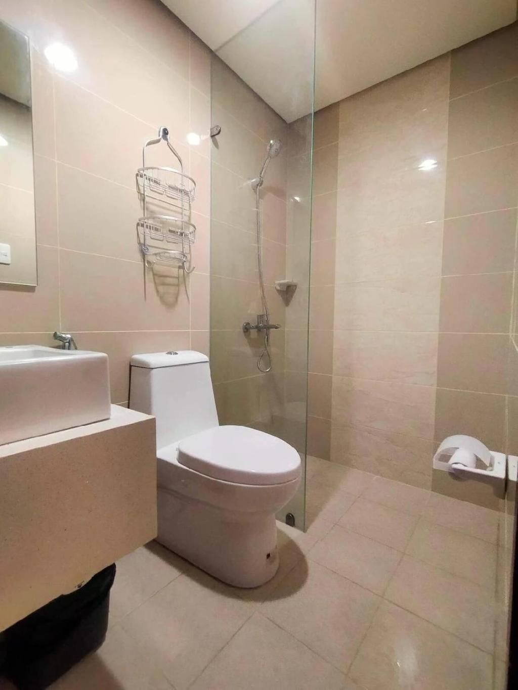 One-Bedroom Apartment with Terrace