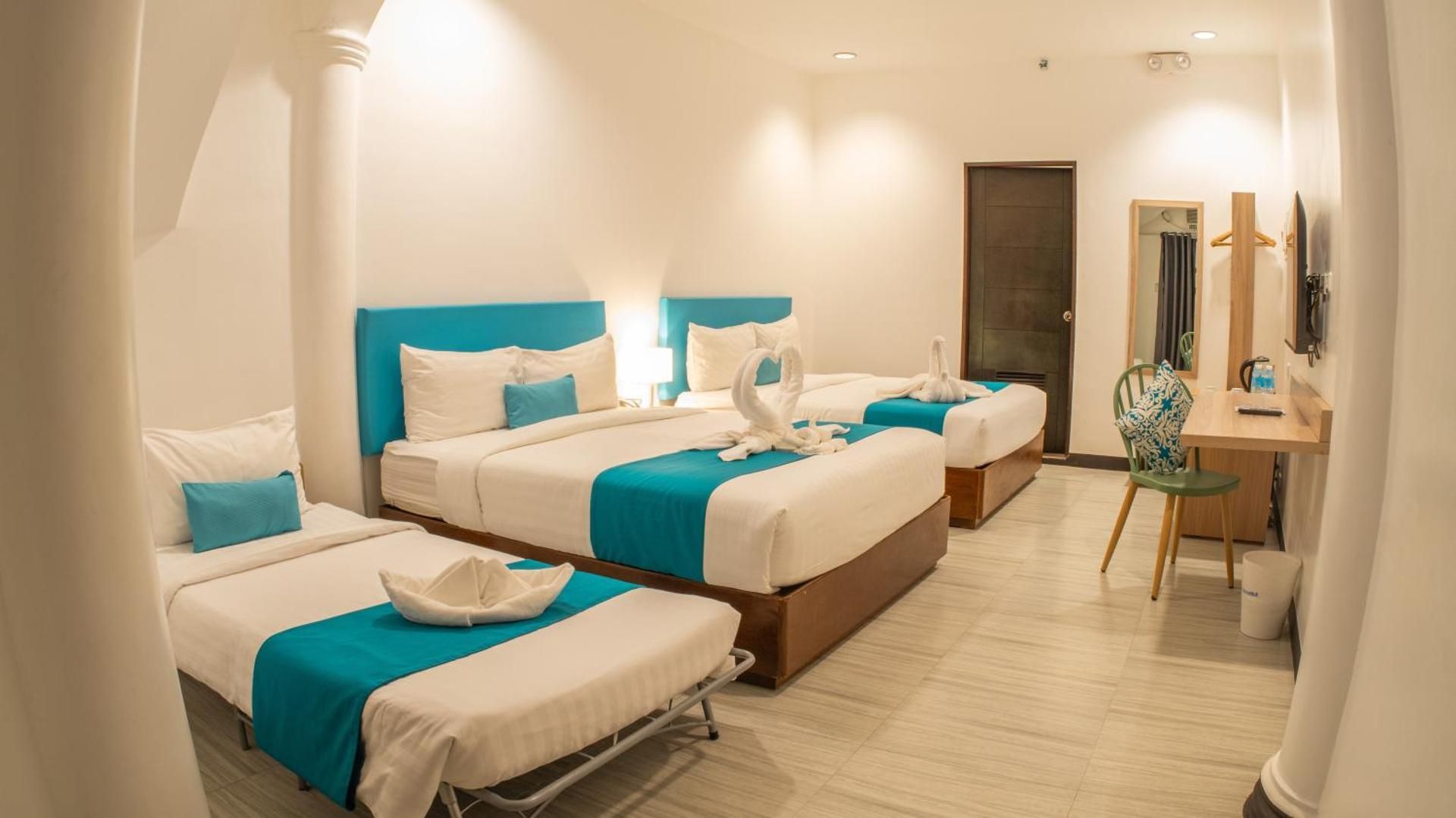 Premium Quadruple Room