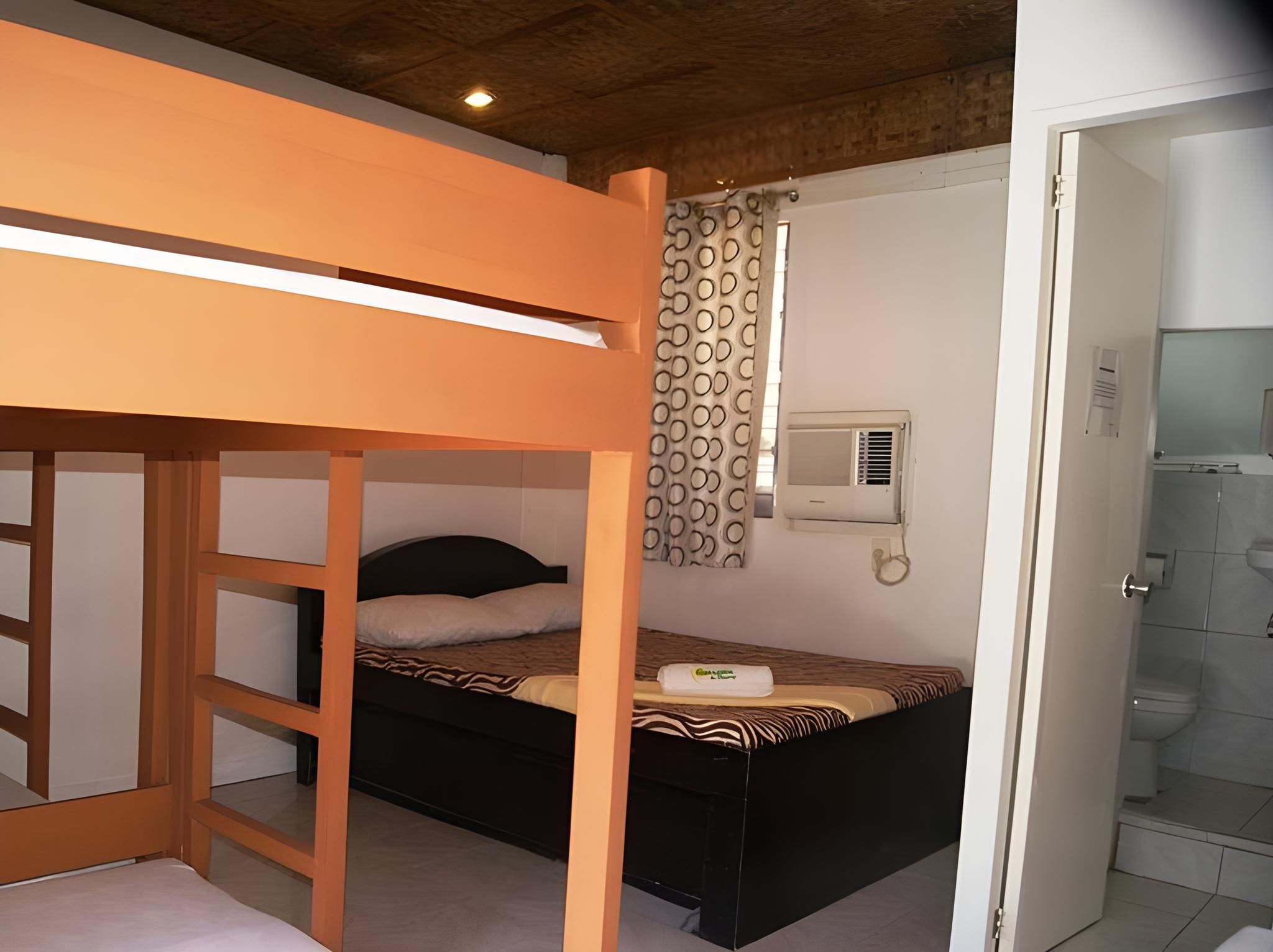 Standard Loft Room