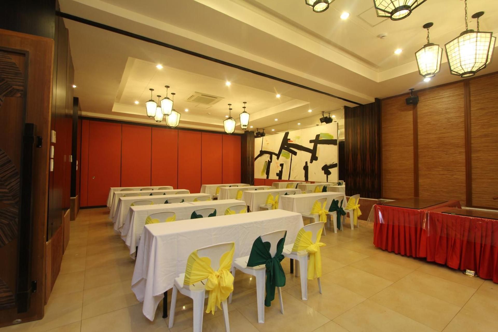 banquet hall