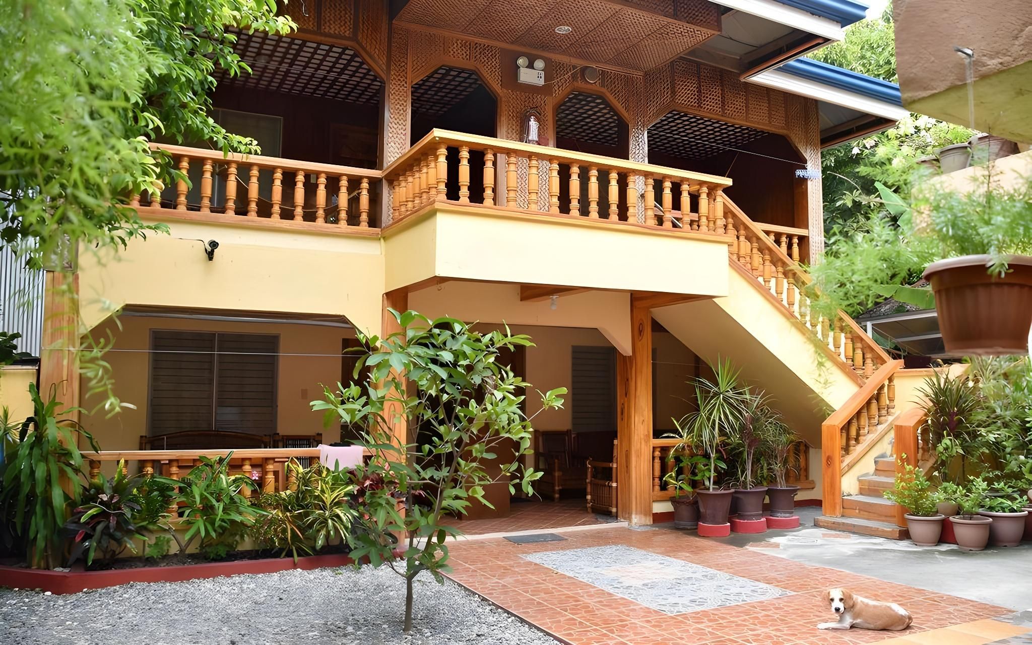 Roy's Rendezvous Boracay