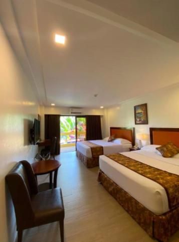 Deluxe Double or Twin Room with Pool View