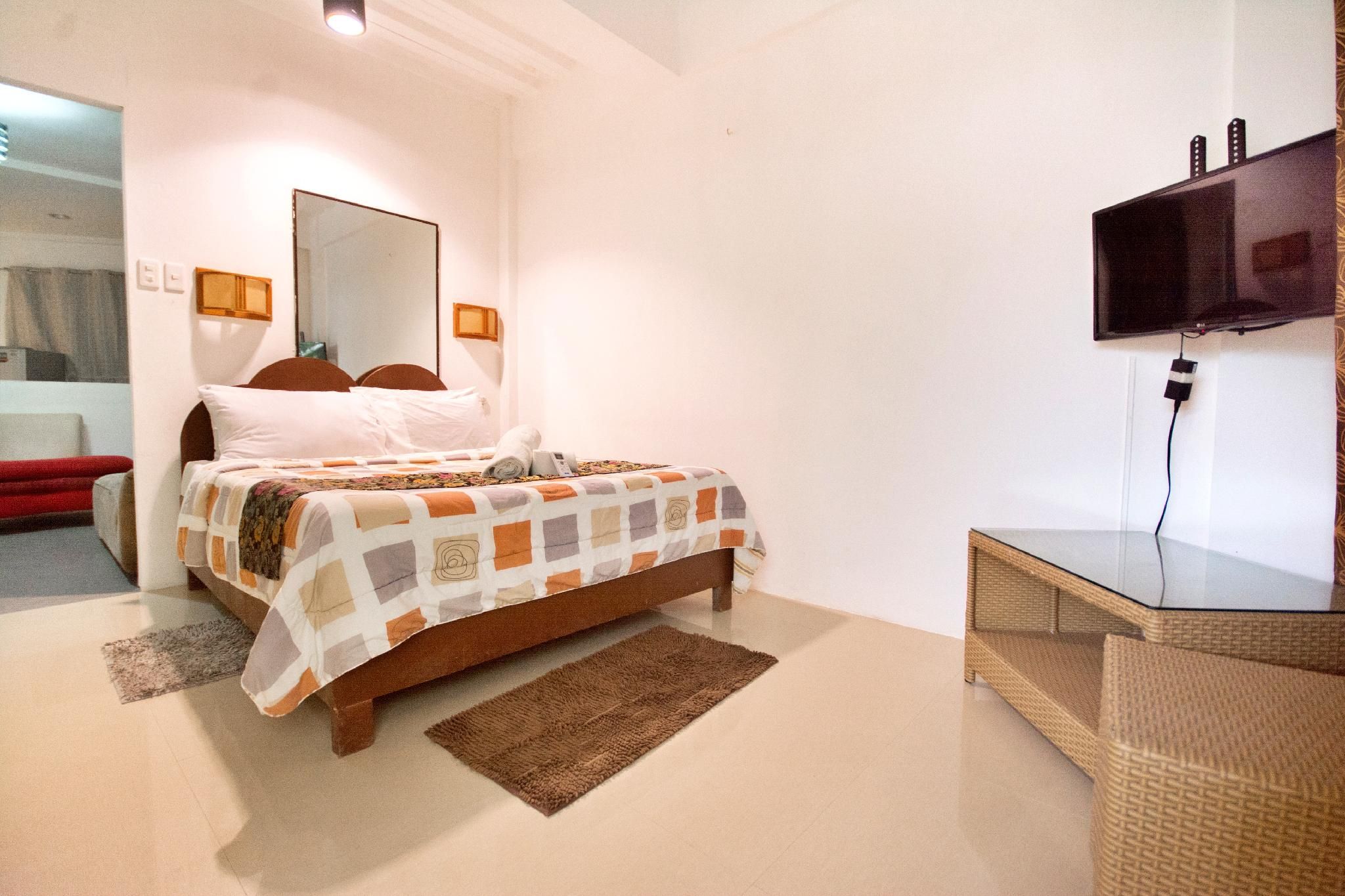 Classic Quadruple Room